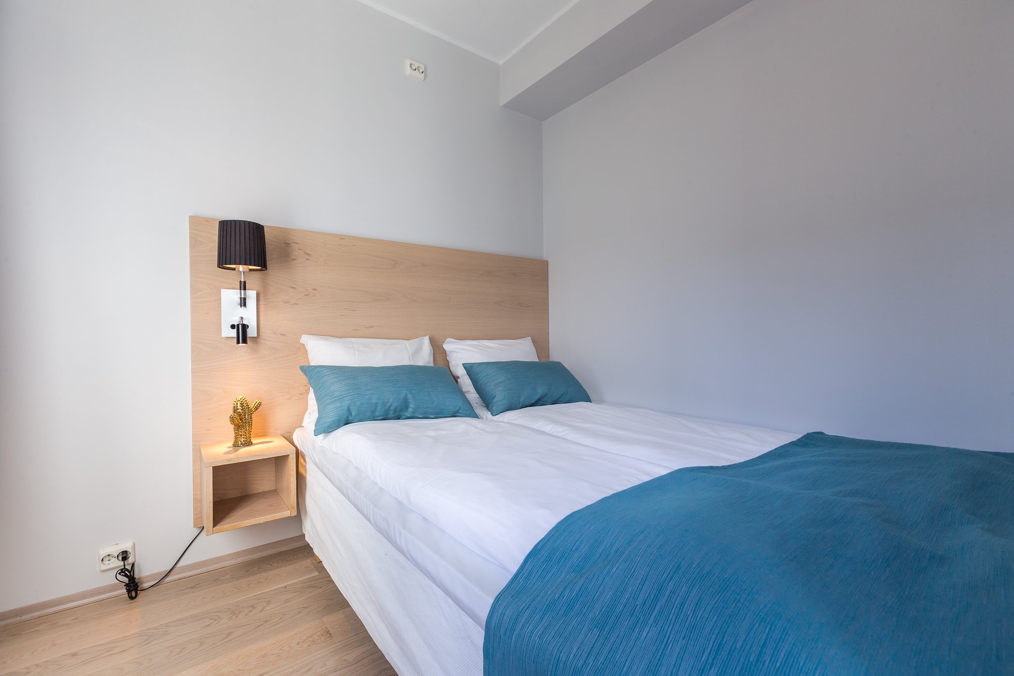 22693_standard-double-room-first-hotel-city-tromso_0001_S