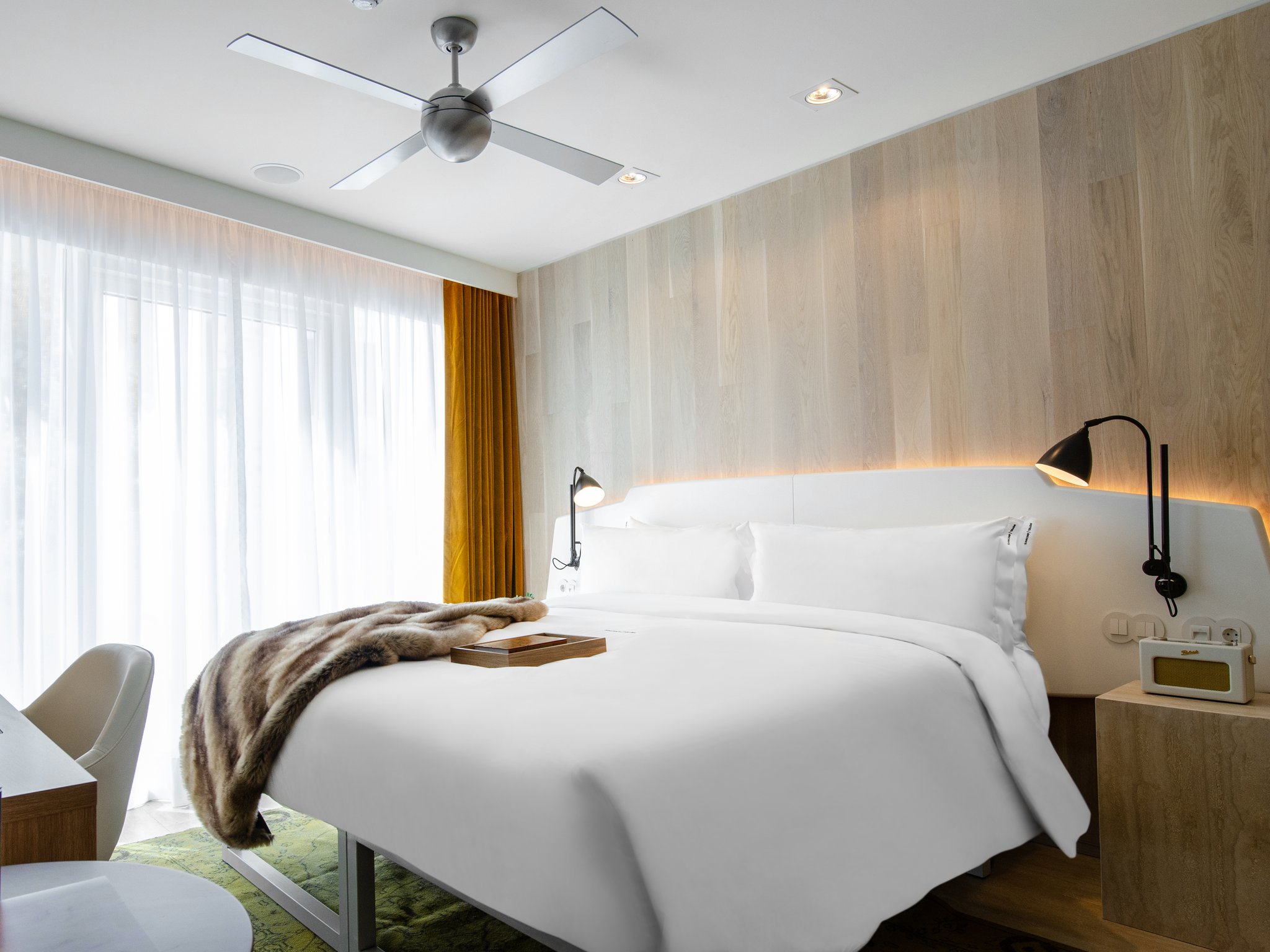 Contemporary_Standard_Small_Room11_S