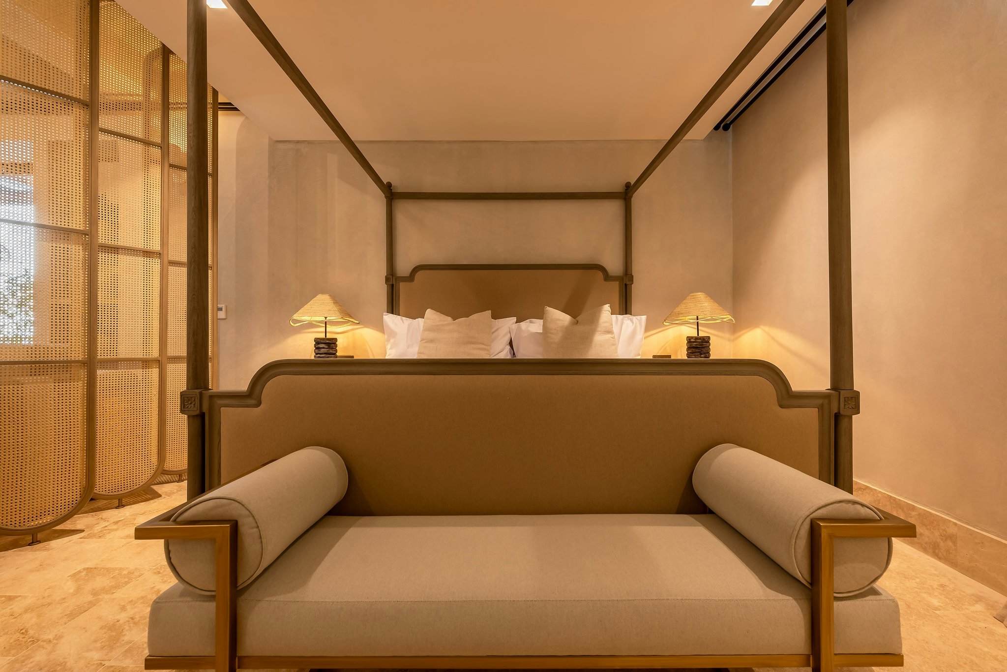 VwK3XFiLmEeZTkkVjvInyQ_Superior_Junior_Suite_-_1_King_Bed_S