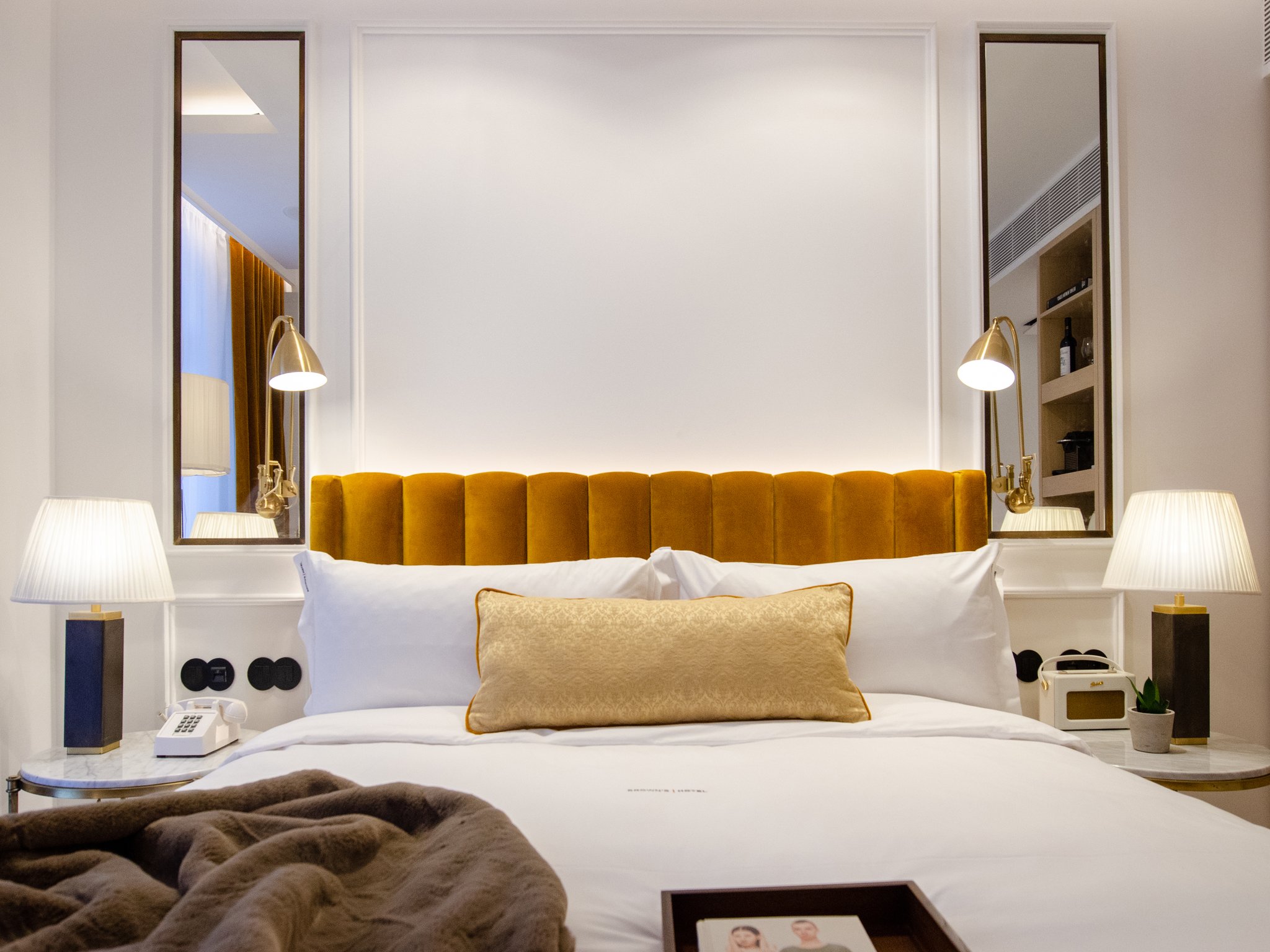 Historical_Standard_Room12_S