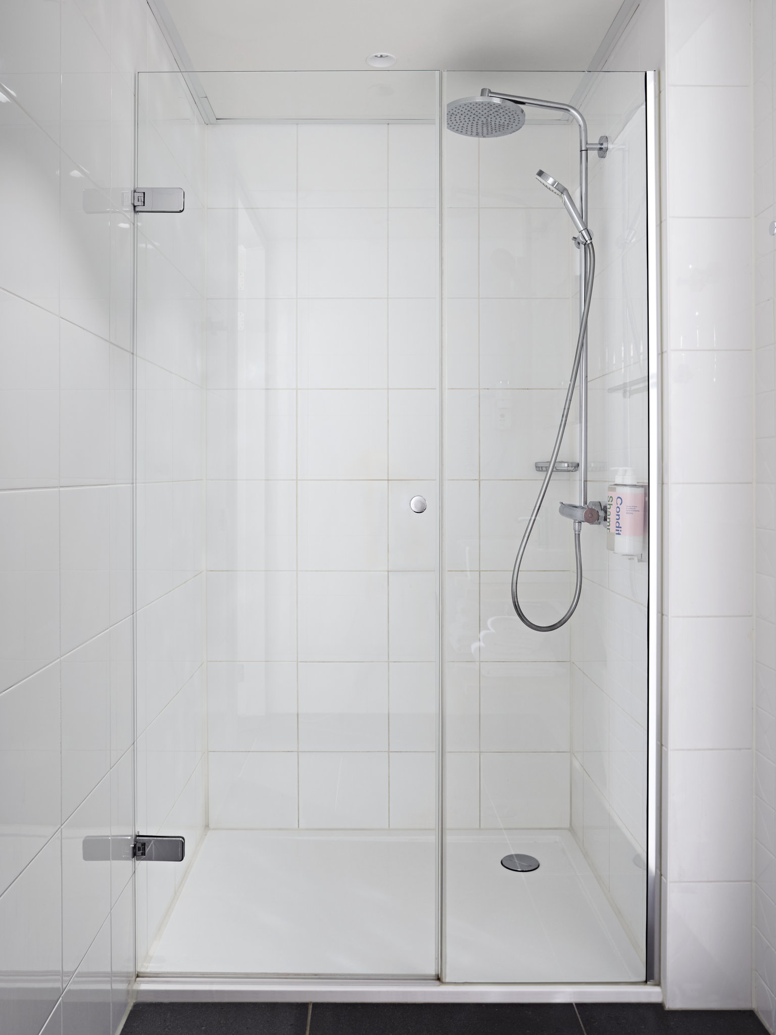 9XjGltztf06AyPwV8xPvUw_Numa_Amsterdam_Docklands_Room704_0_S