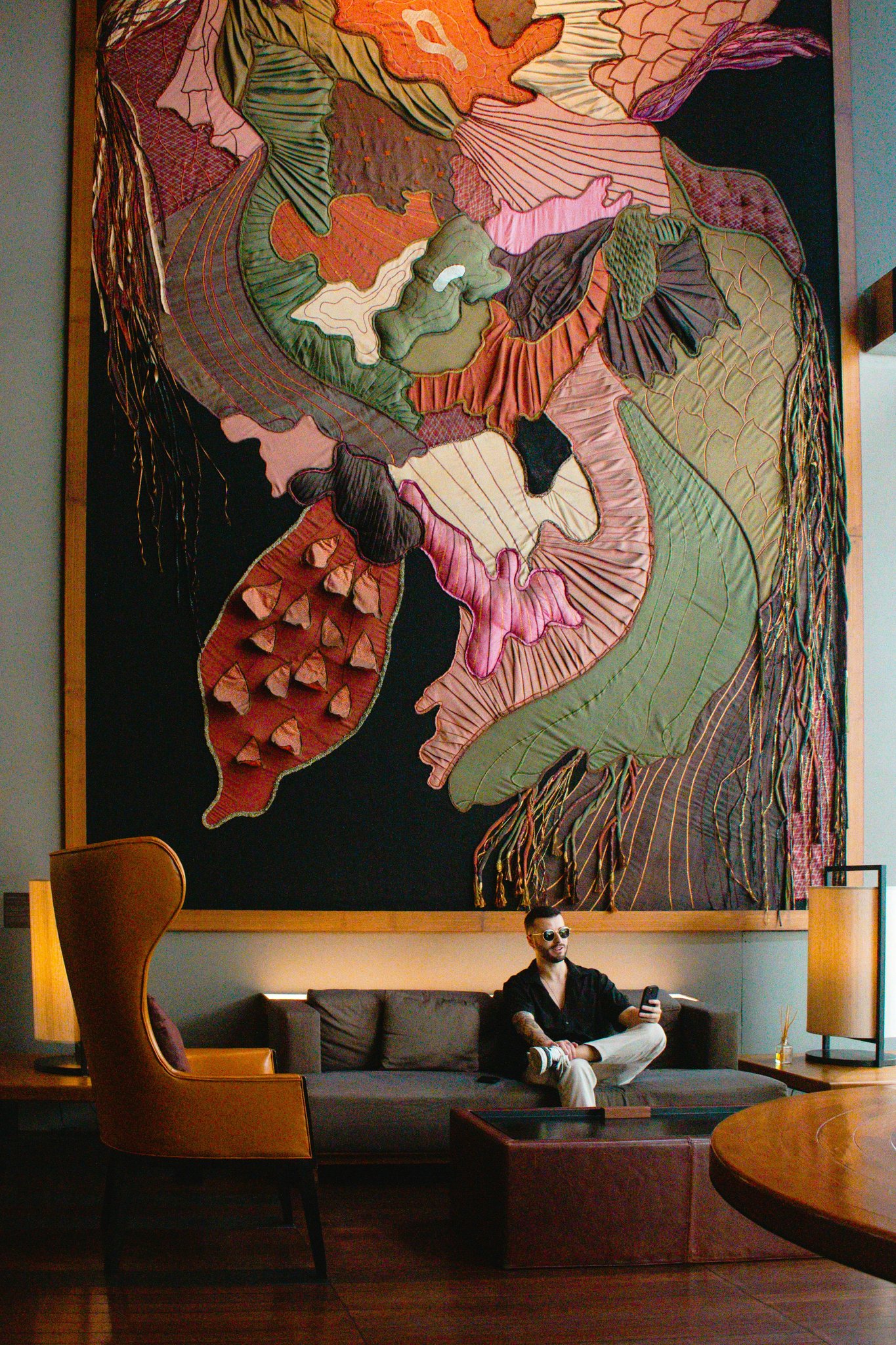 UcOi8IGj0E29pSfOYFrsaw_Hansar_Lobby_03_S