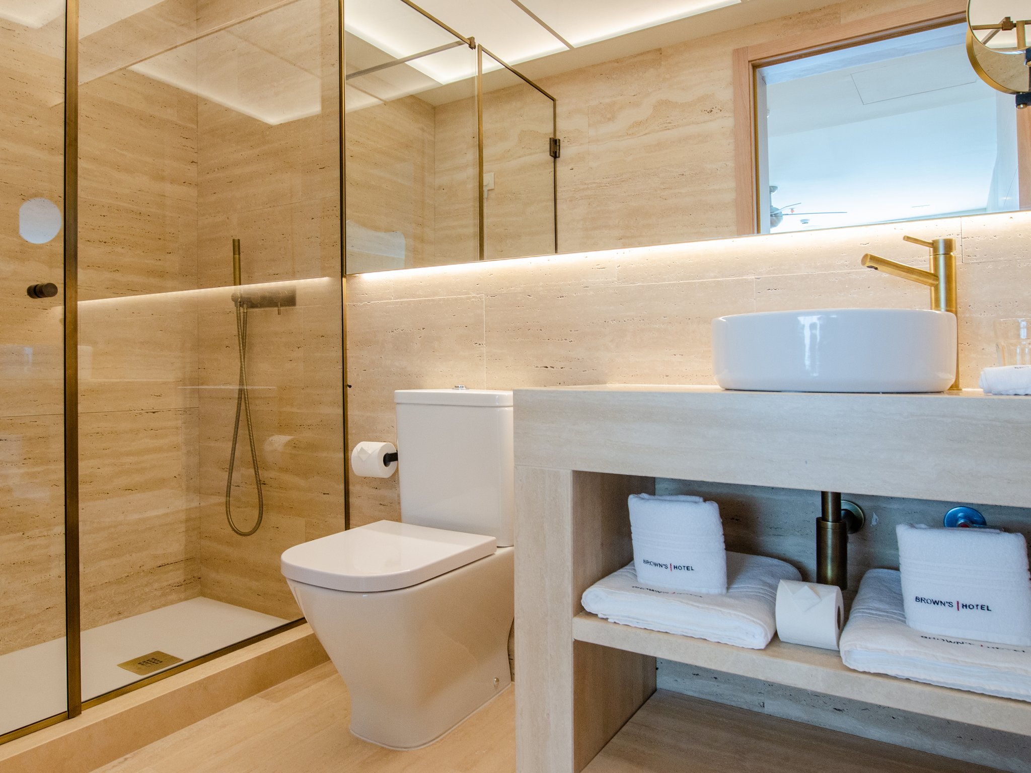 Contemporary_Master_Suite_Bathroom4_S