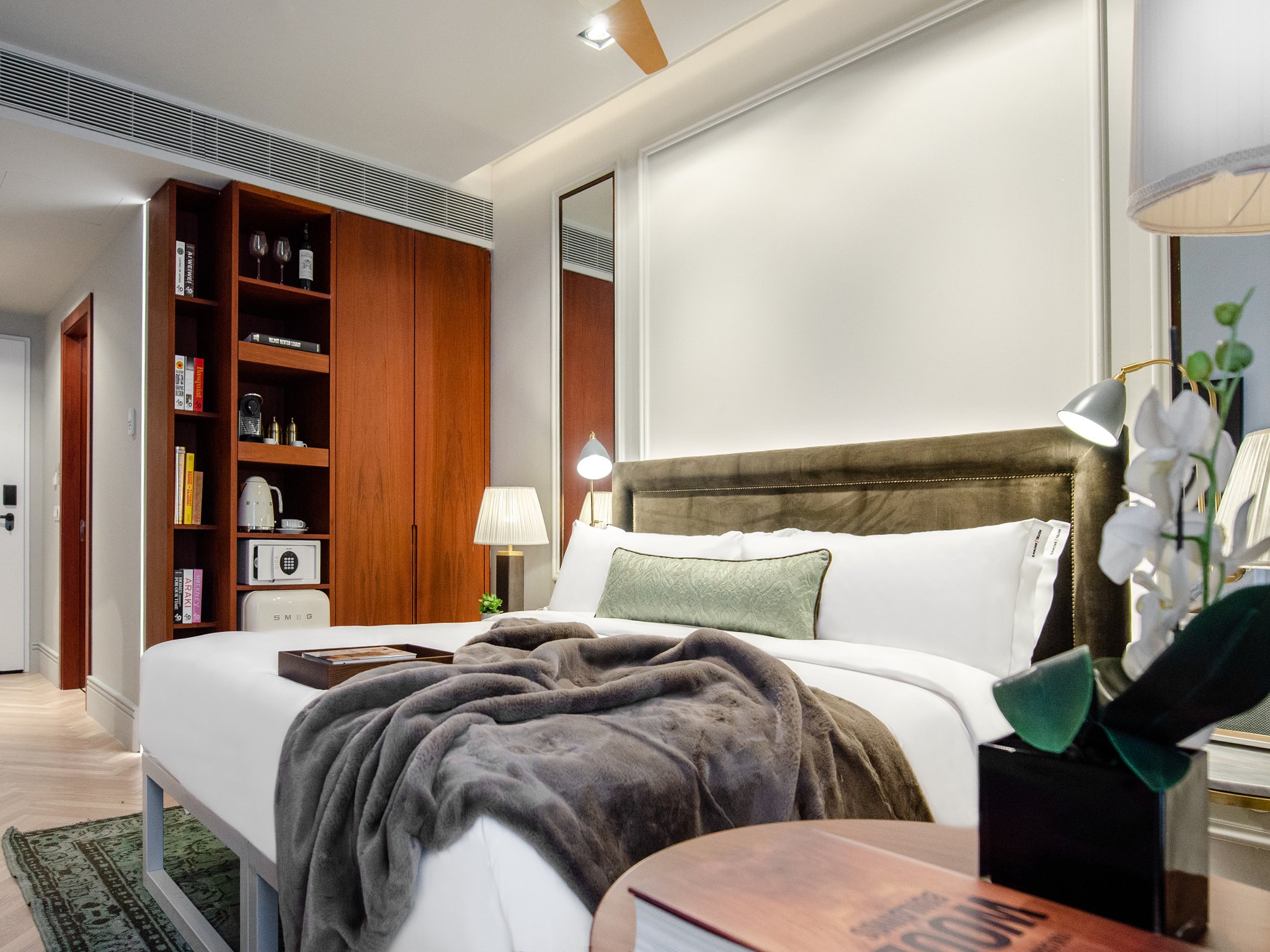 Historical_Superior_Room6_S