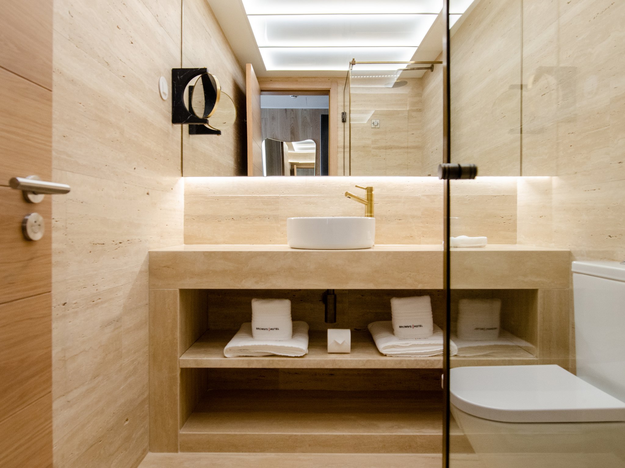 Contemporary_Standard_Small_Room_Bathroom12_S