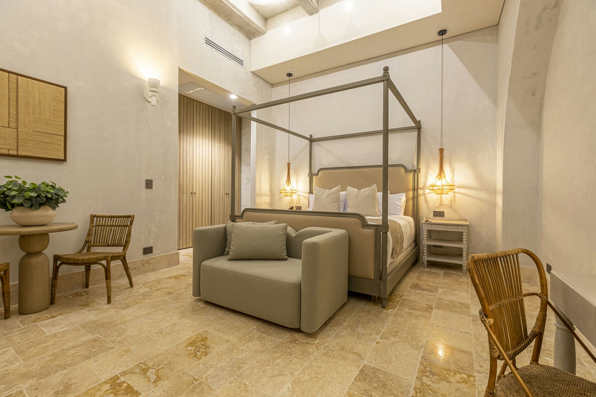 mflgqDJ0OUuXEpqRzkjB0A_Standard_Junior_Suite_-_1_King_Bed_S