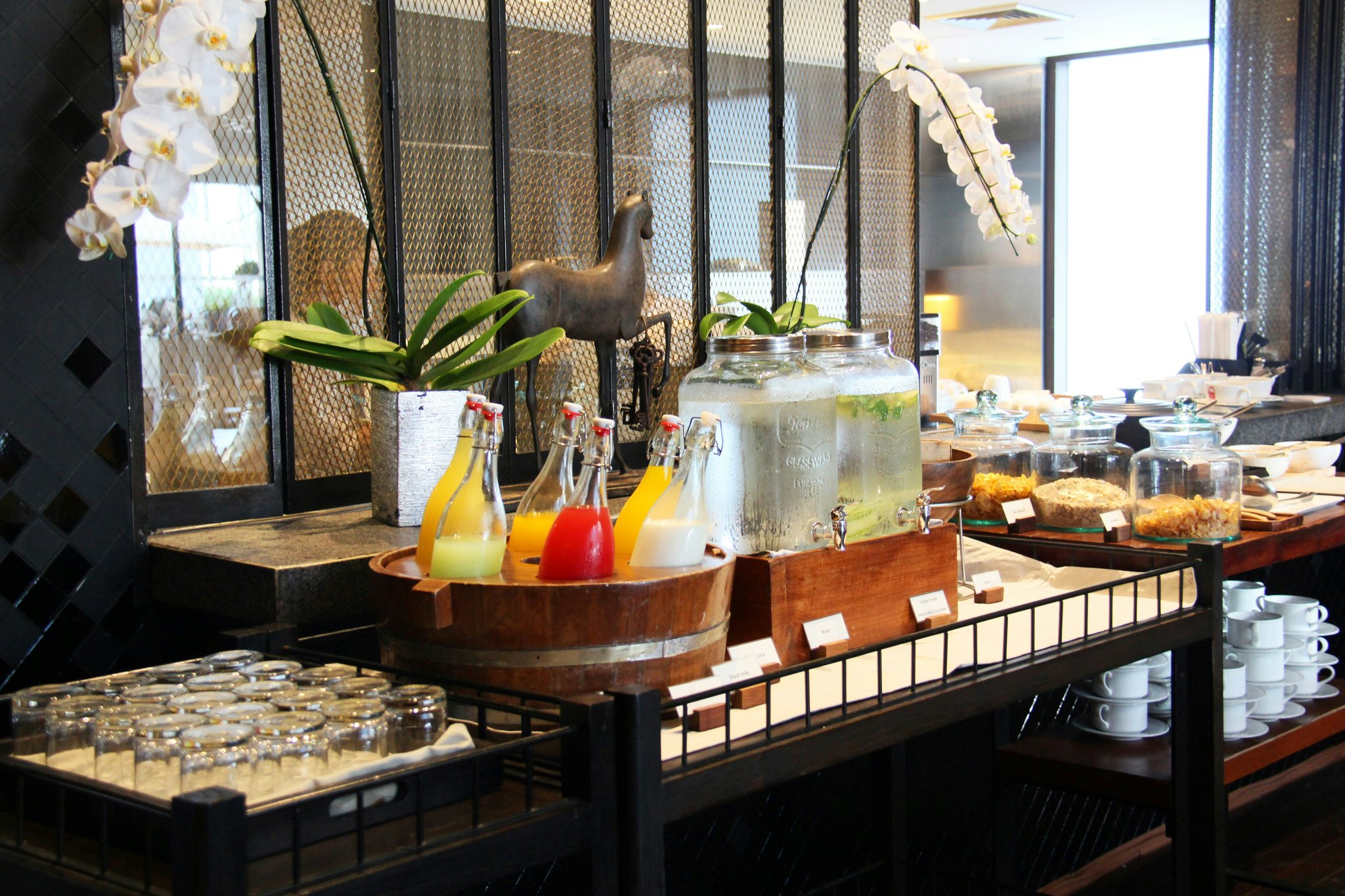 qAnN2pfWIUGocaZBVN6RQ_Hansar_Breakfast_01_S