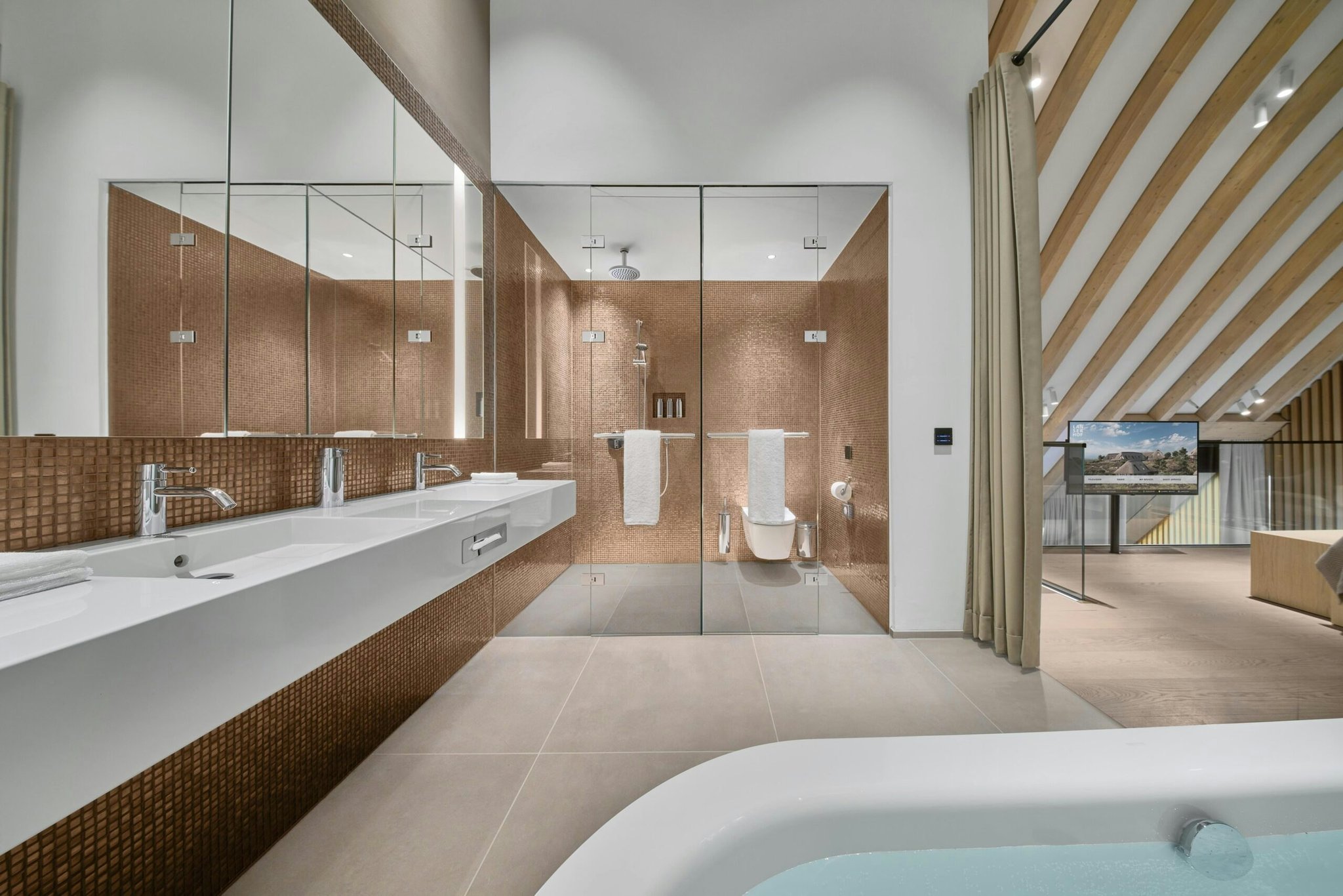 ZweTTQQu03Vz3FwY2ng_Deluxe_Maisonette___A1D_5_S