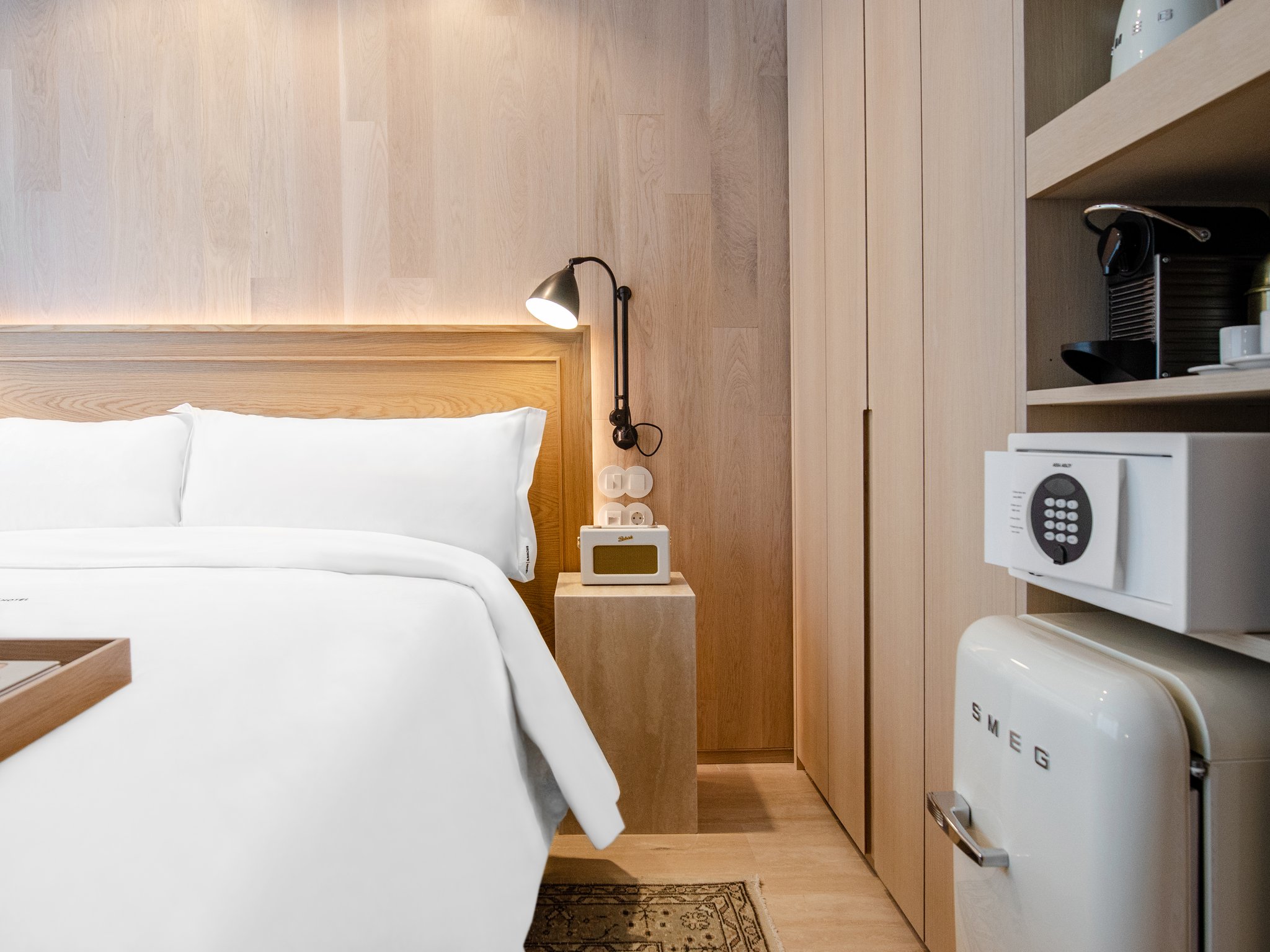 Contemporary_Standard_Small_Room7_S