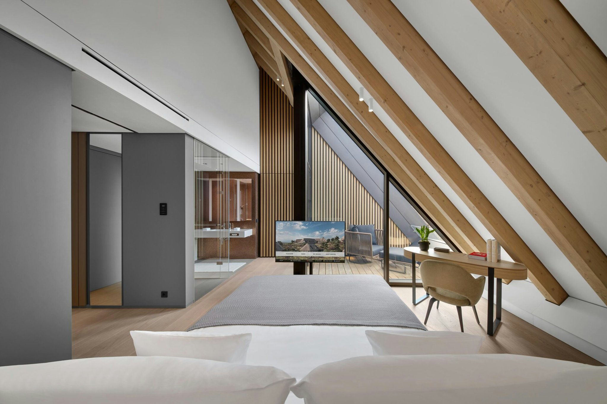 ellvNW9z80S1XWZ6h8wgQ_Einzelzimmer___C1S_3_S