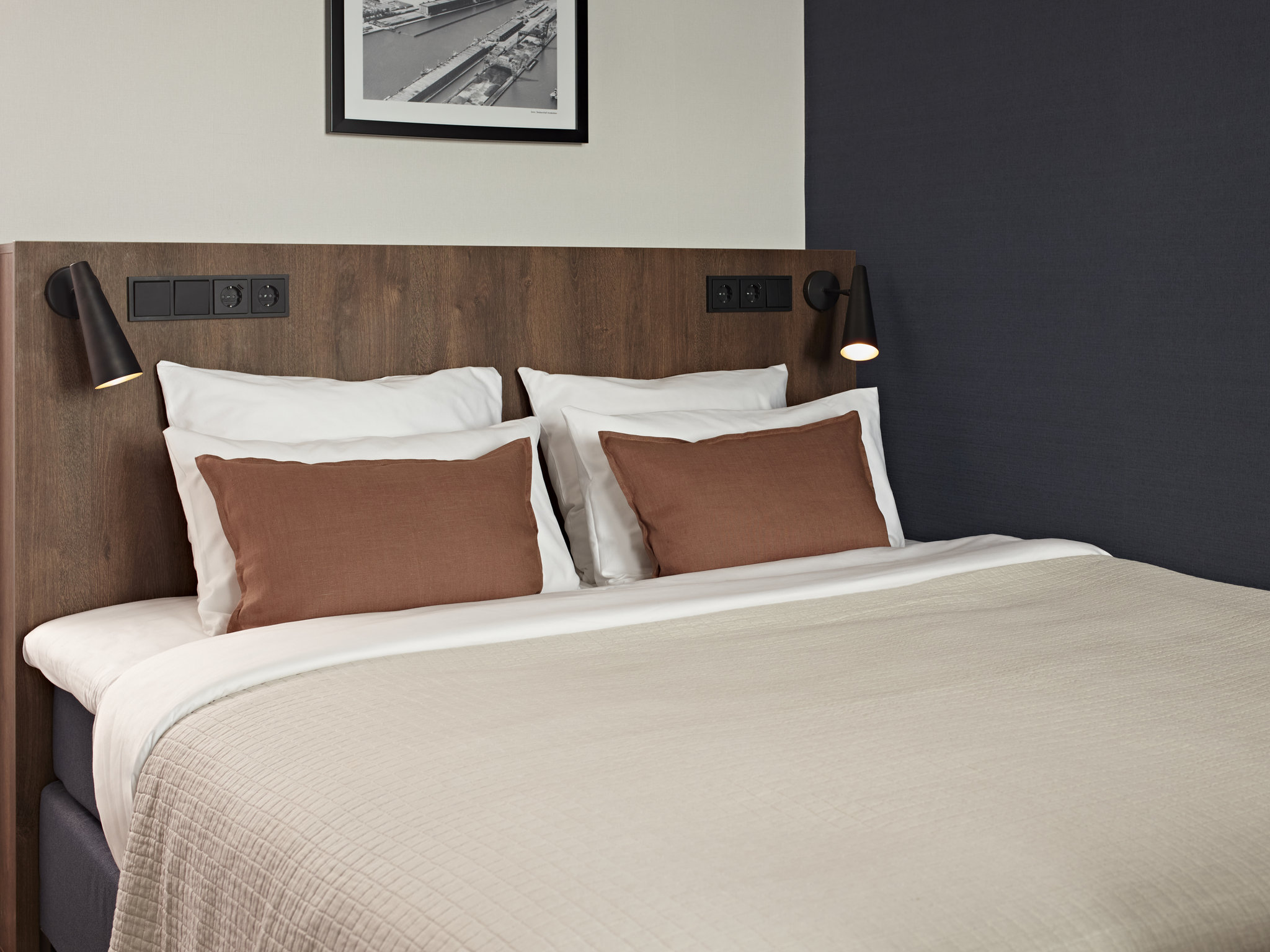 ZrB02kQIQkSllMGxVWgu4w_Numa_Amsterdam_Docklands_Room709_0_S