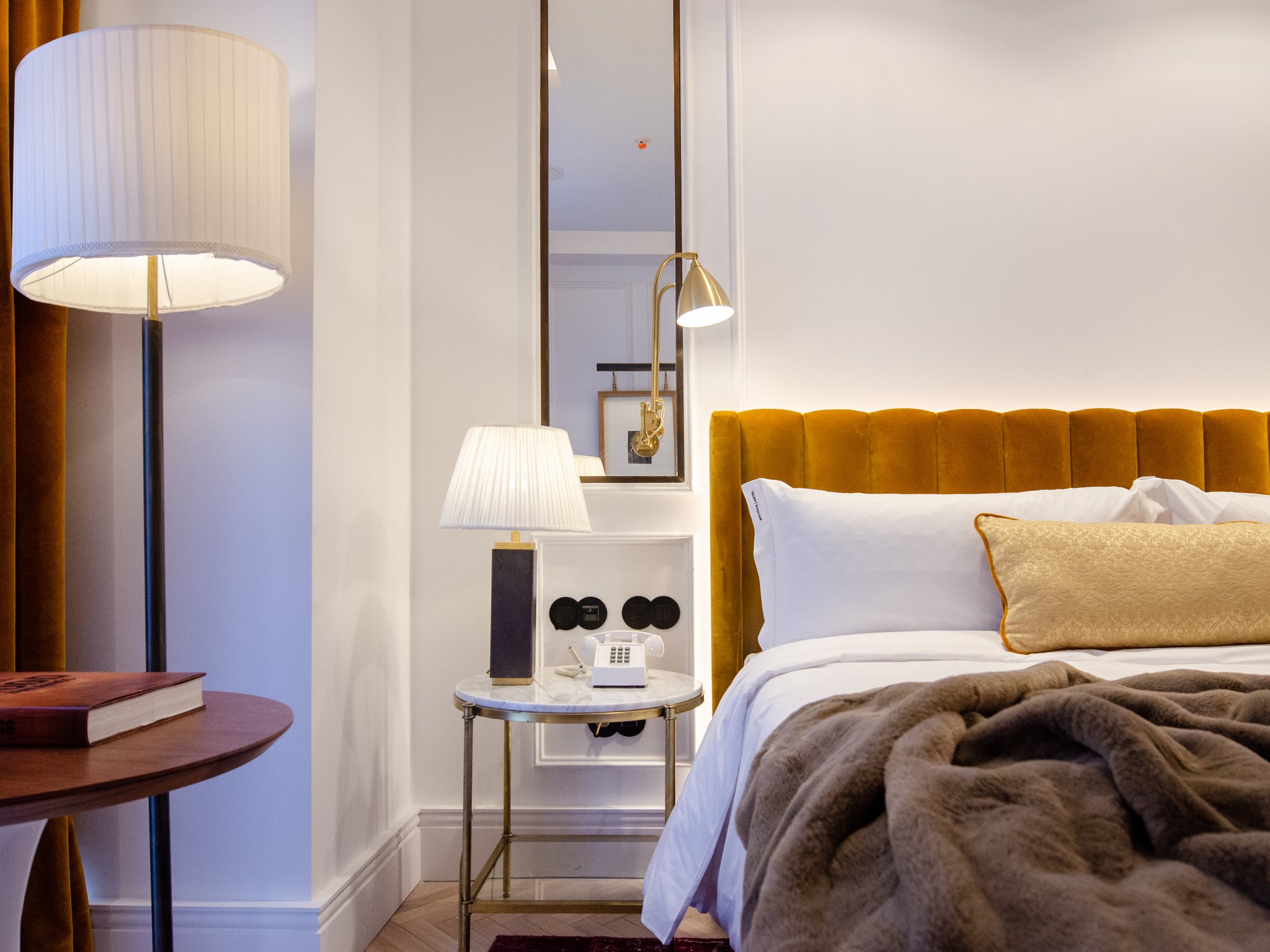 Historical_Standard_Room13_S