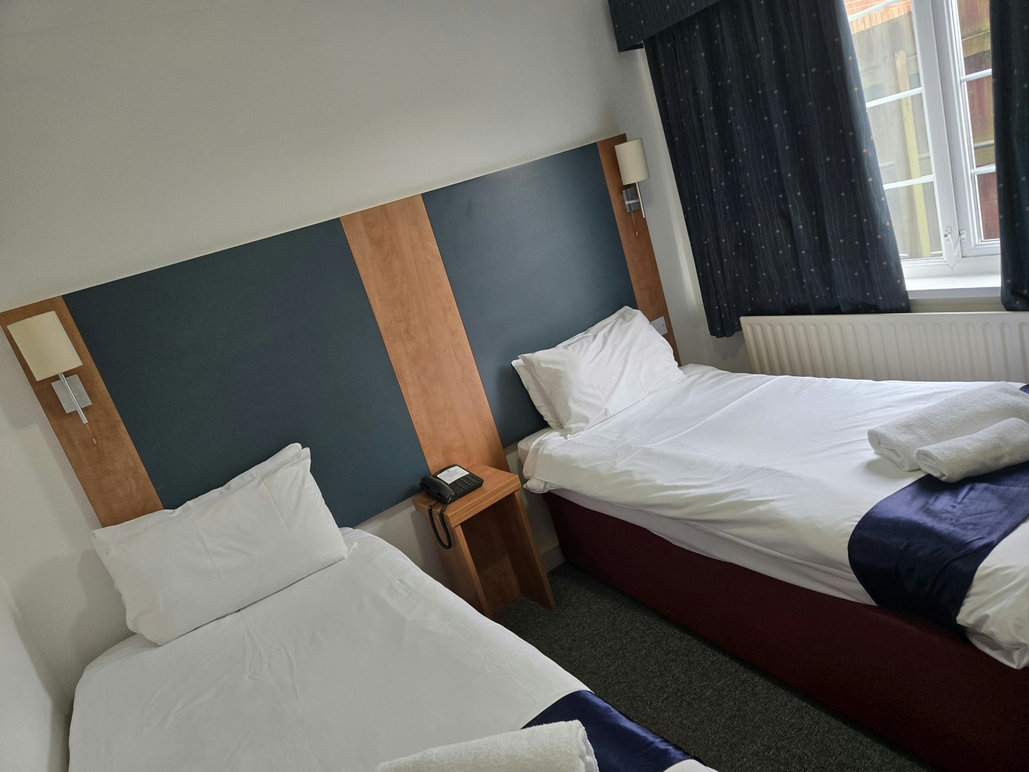 H7LLHcgvm0ykA9ZSNp7SfA_Twin_Room_1_S