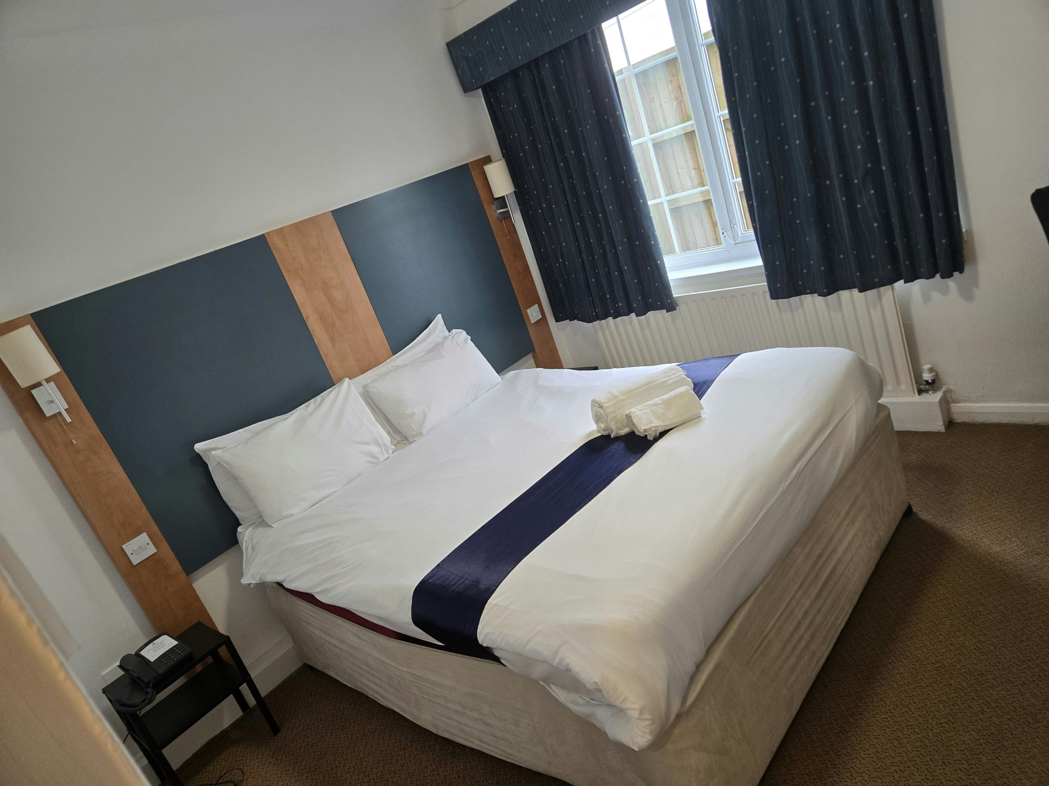 kIzVcELOa0W9tdPYsrVGkg_Double_Room_1_S