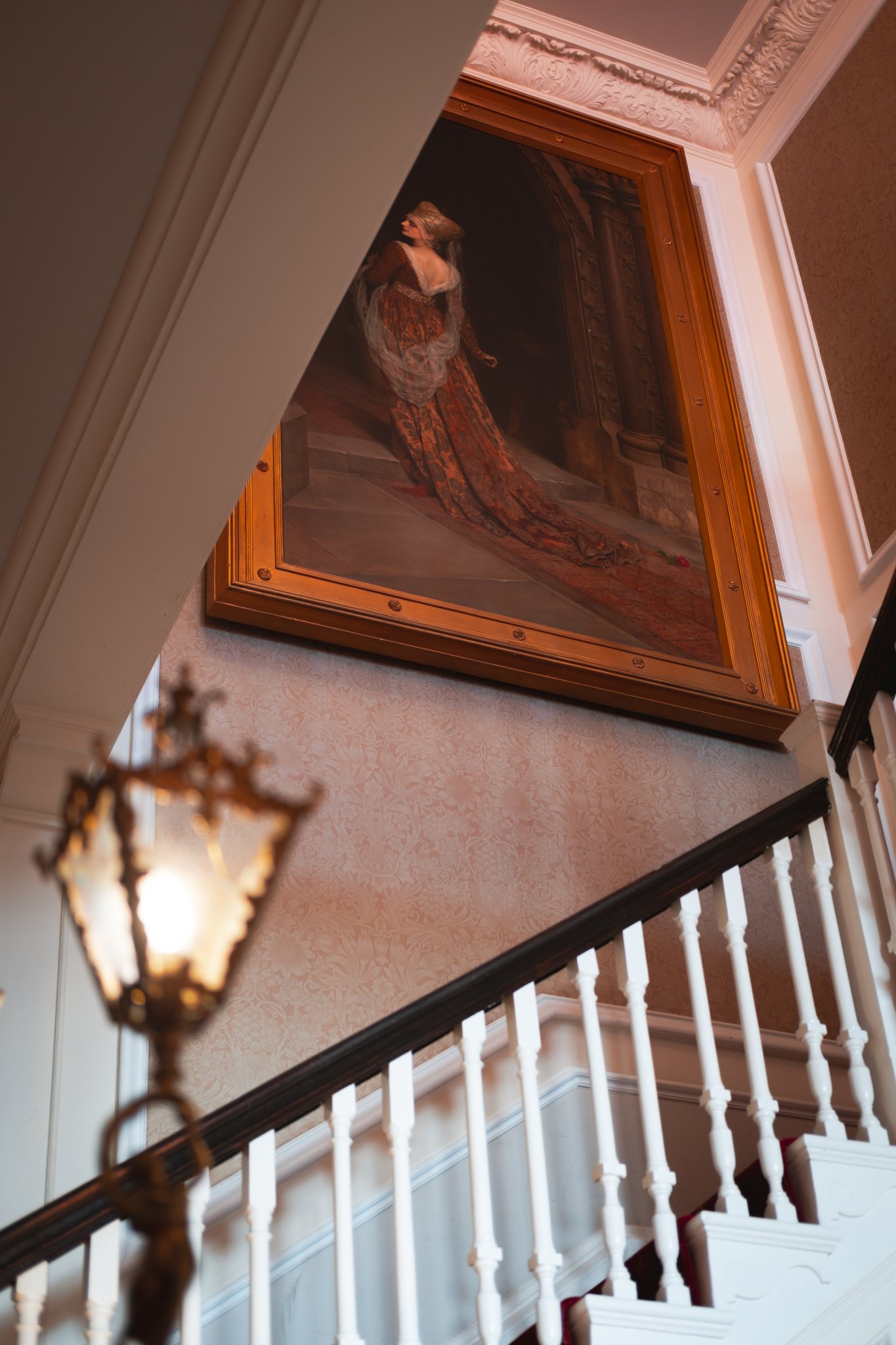 emZx89StfkaUpPFvB9Q97Q_Farington_Stairway_S