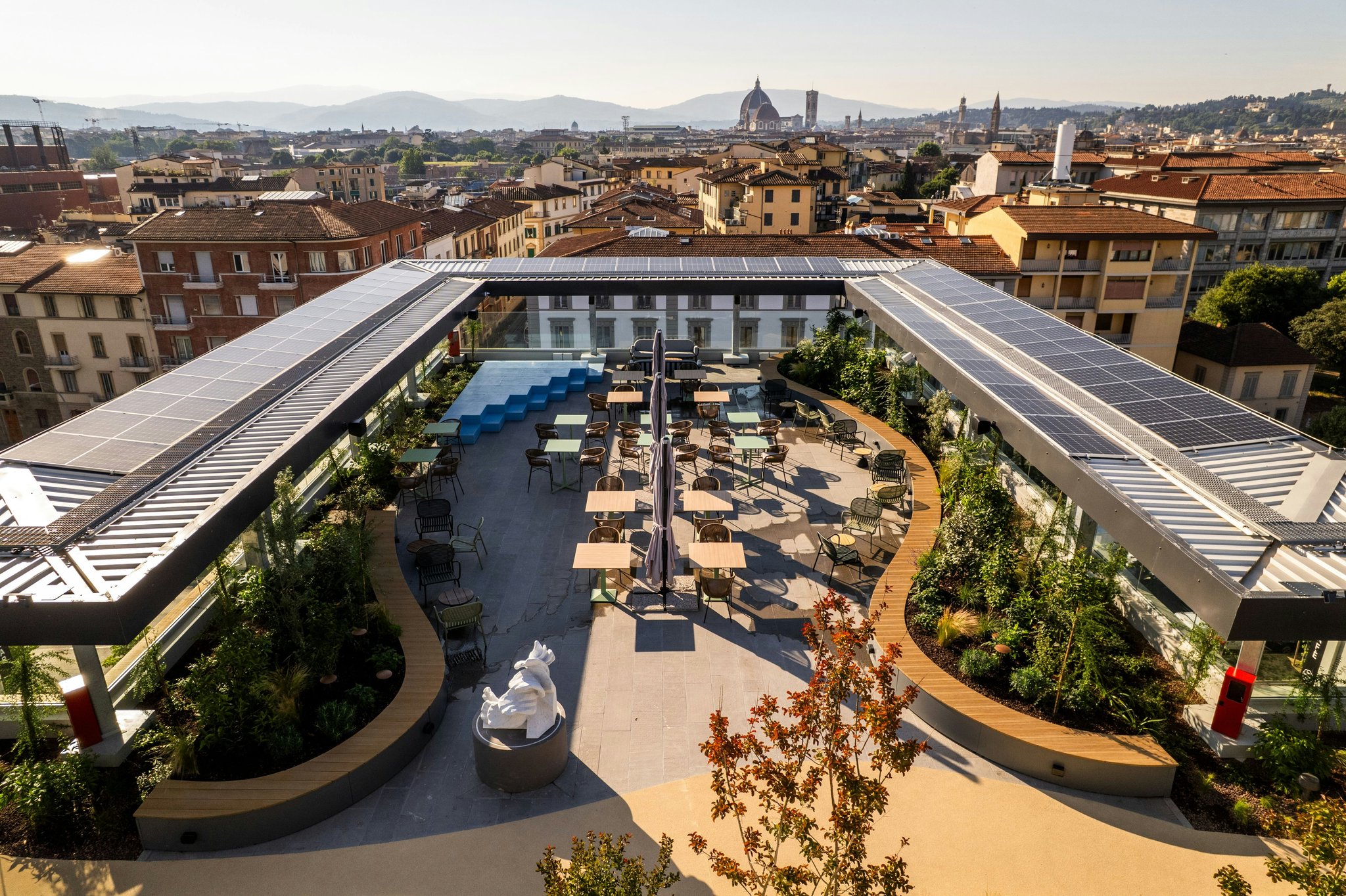 ug3uhjRnykiEHZZigV3Nvg_The_Social_Hub_Florence_Belfiore_R_S