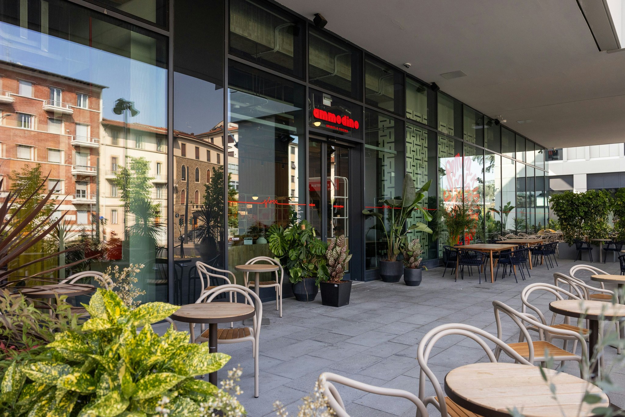 6pLUoHRvg0iBCUgOnBPKnw_The_Social_Hub_Florence_Belfiore_E_S