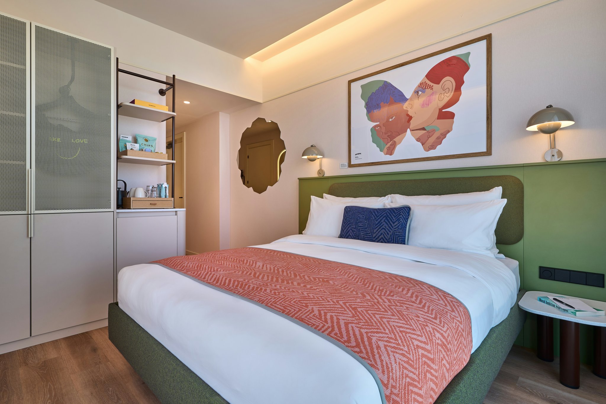 49jIggqNE2WWhOwou72w_Barcelona_Interior_Brand-Layer-Signa_S