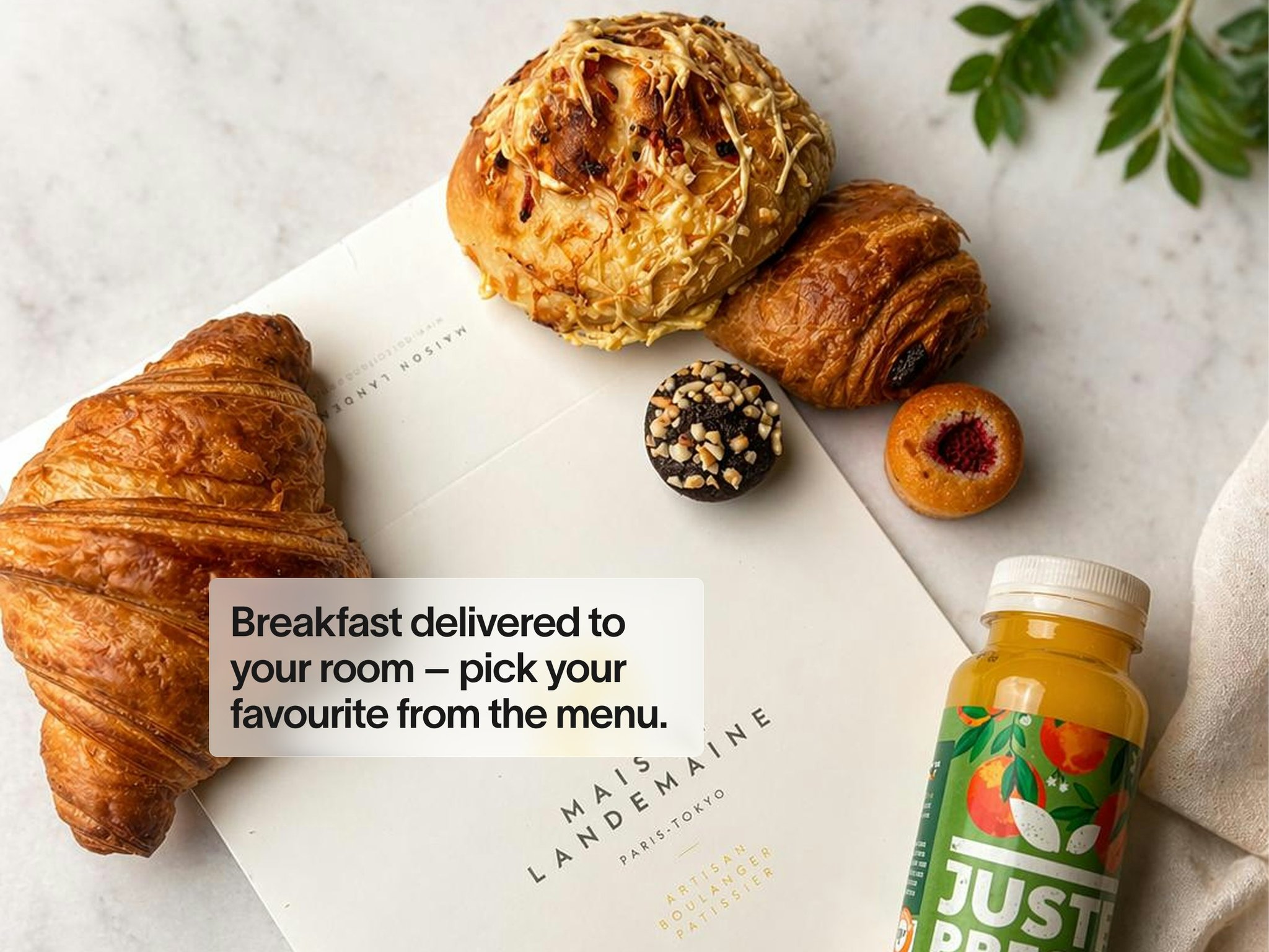 6TqXyjIIlUafHpEBsGtVA_OTA_-Breakfast-leroomservice_S