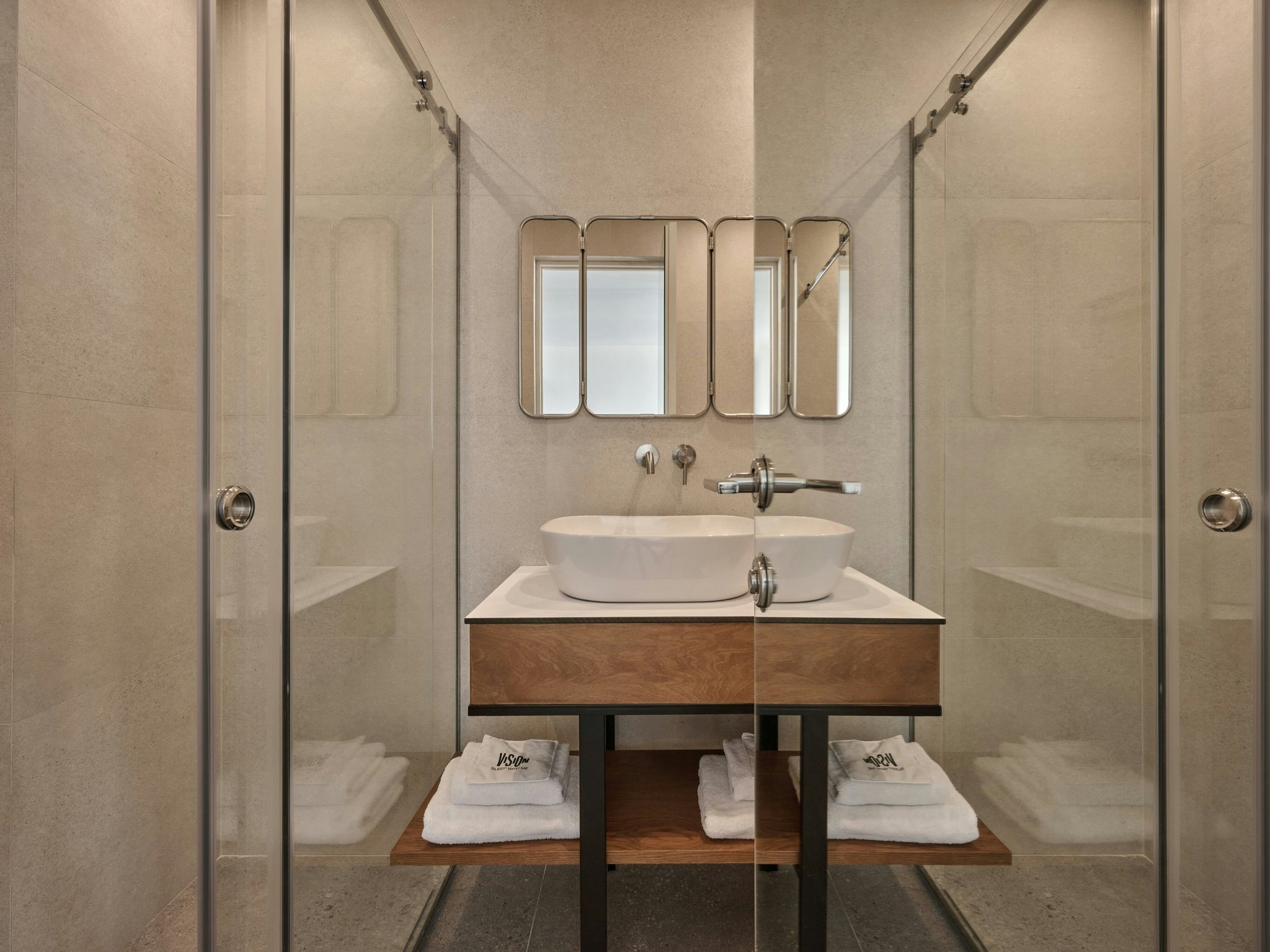 8ZmKlS0ykabcQ80pNAOPQ_Superior_Double_Room_with_Balcony_(_S