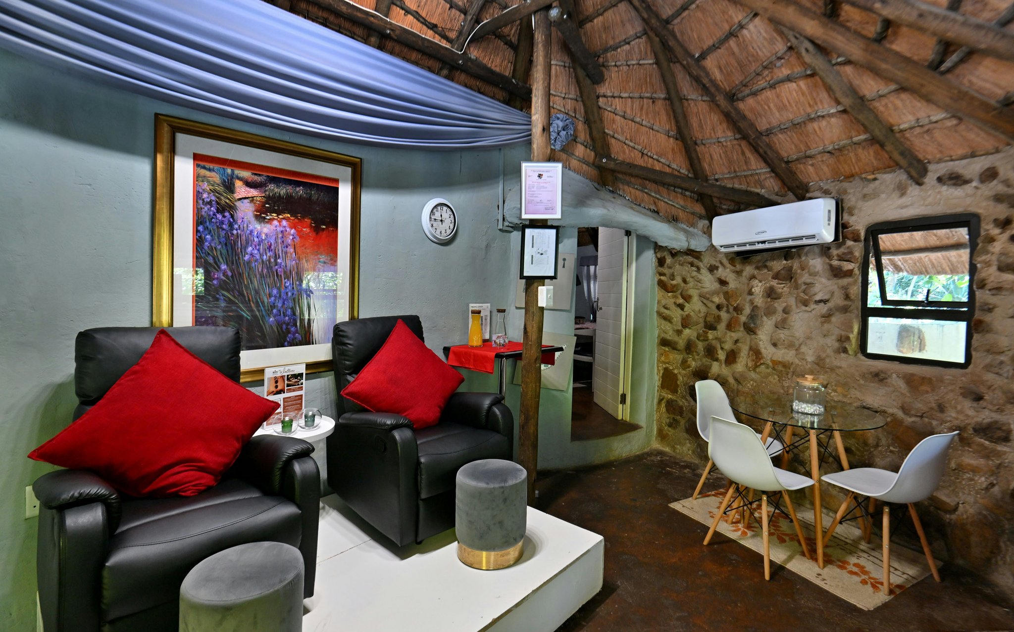 raMJAramU6ziijvoK8X8w_Bon_General_Rustenburg_(23)_S