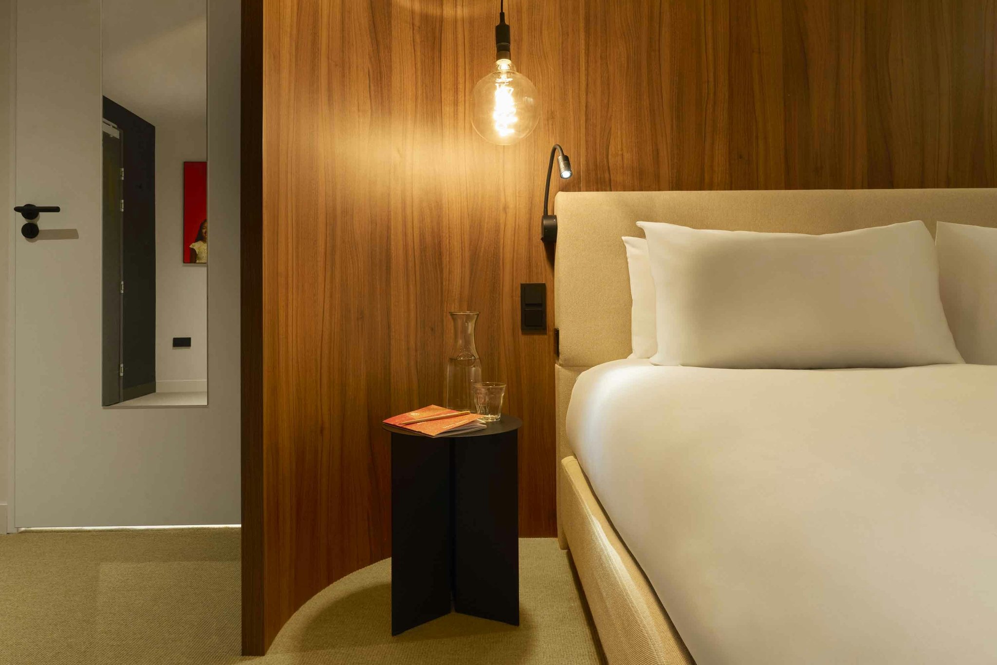 AmciGUdcgEauRr3jemyyDg_Snooze_Room_(4)_S