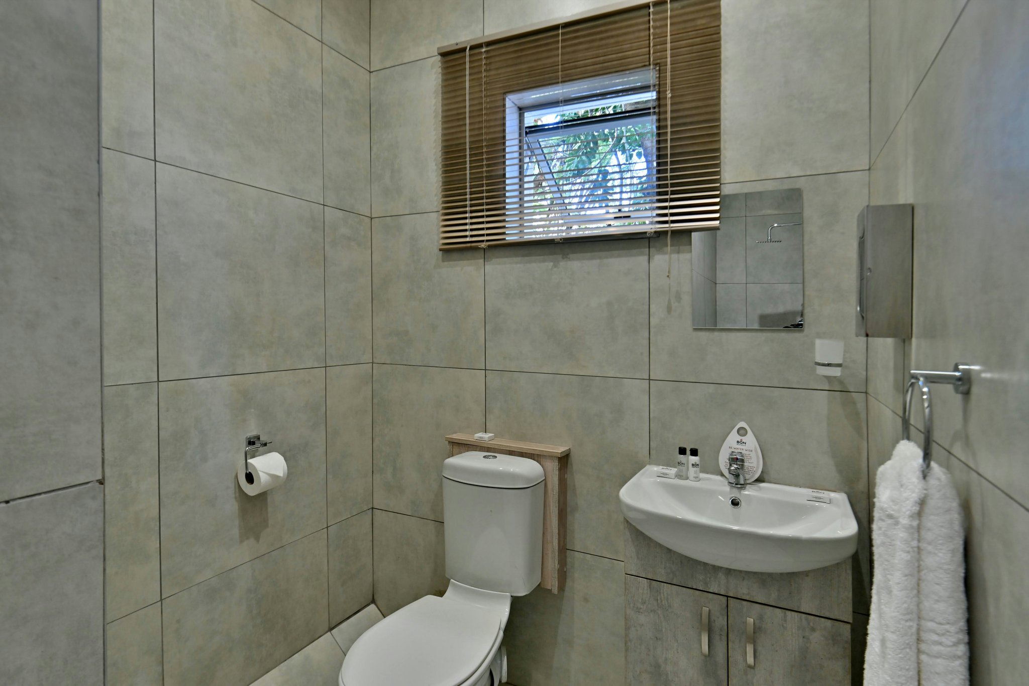 6uoW2hhghEuP9q7D6ZhwQ_Room_New_style_(5)_S