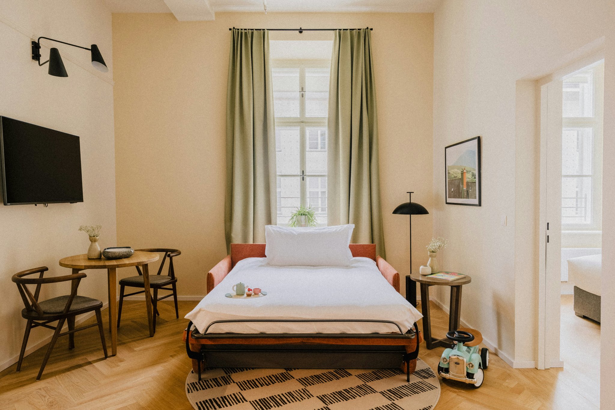 tUG2nA2EnUYEq9PC1NCqQ_Vienna_Rooms-4_S