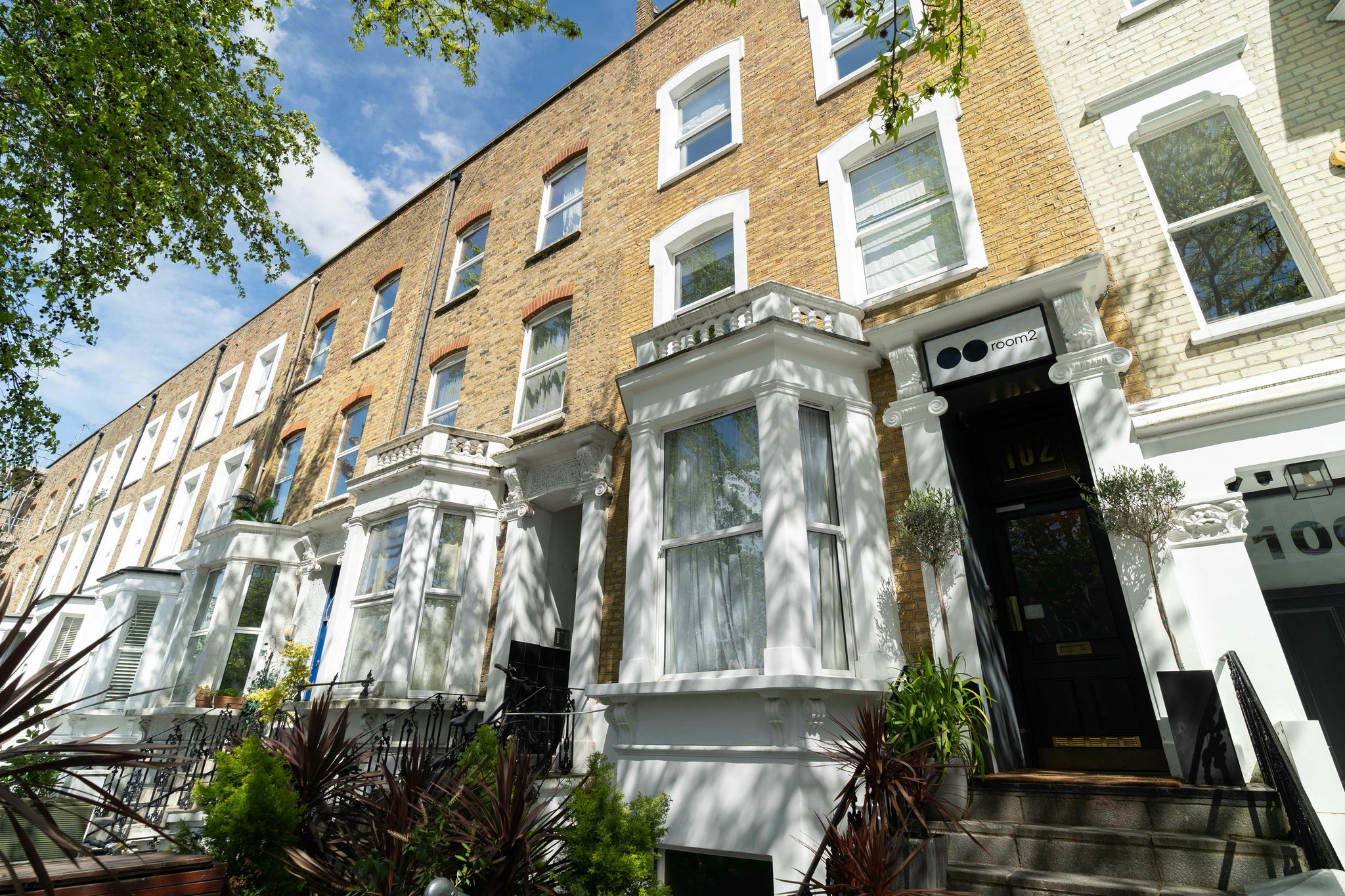 MZZzVVkTVUGrjHfsmCJXxw_Studio_Townhouse_(6)_S