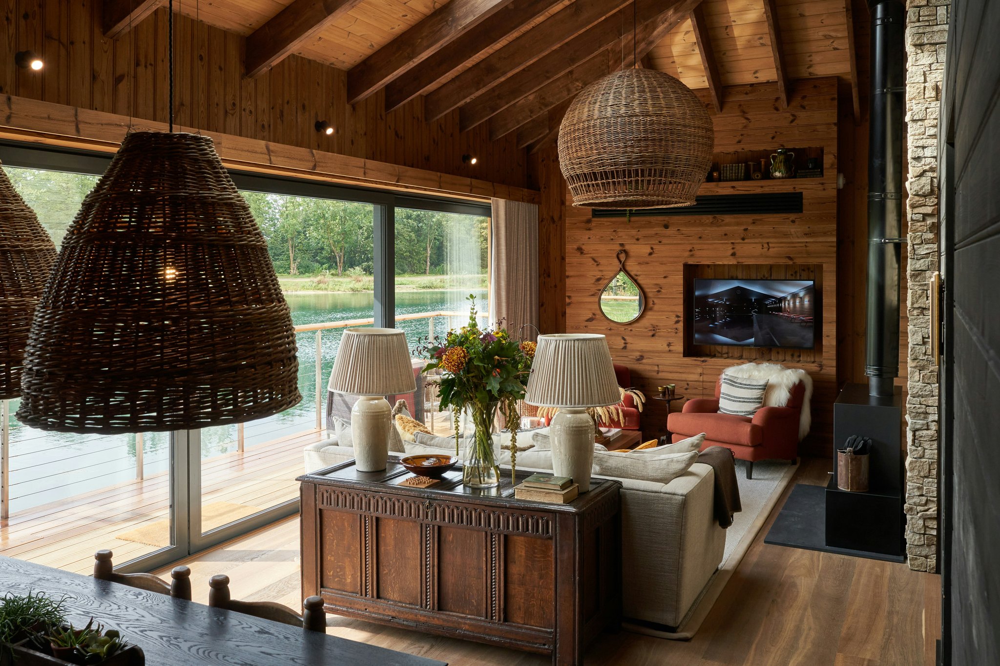 vbuemf4fDEi30UpODsIiA_21_Sept_Lakes_by_Yoo_Cabin_wr052_S