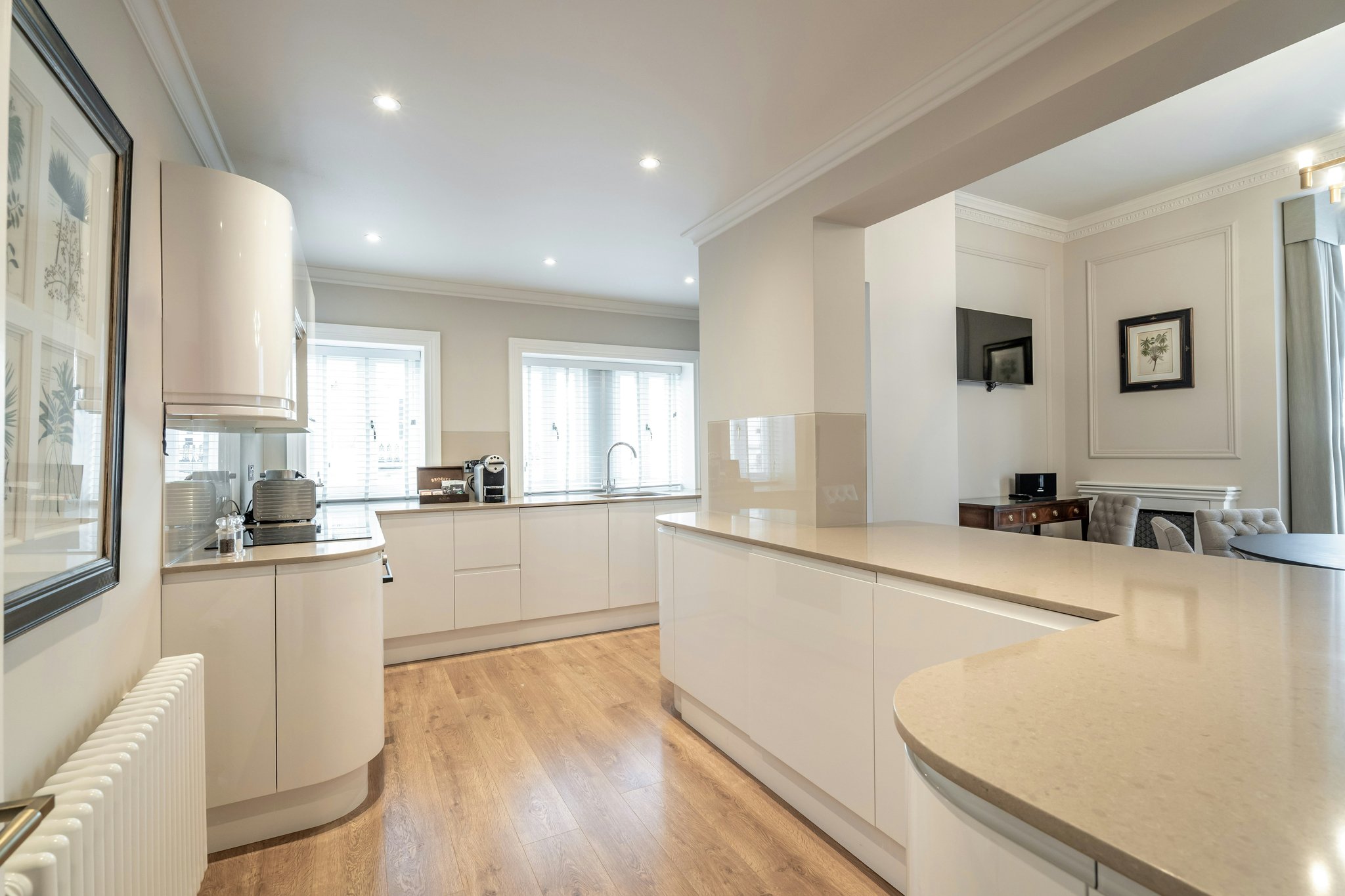 DNPOz2ZyCUOuOhmb7QASCA_Kitchen_1_(HD)_S