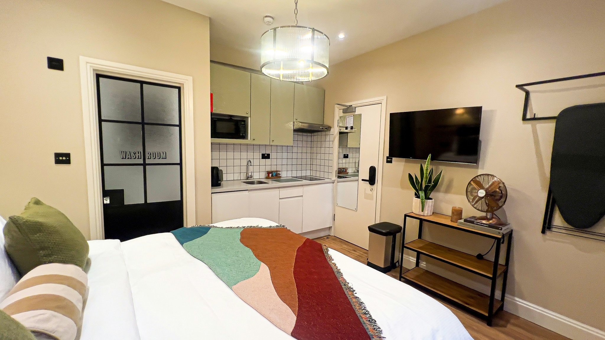 2D0zyJoukqsnyYGcO5Q4Q_Studio_Townhouse_(4)_S
