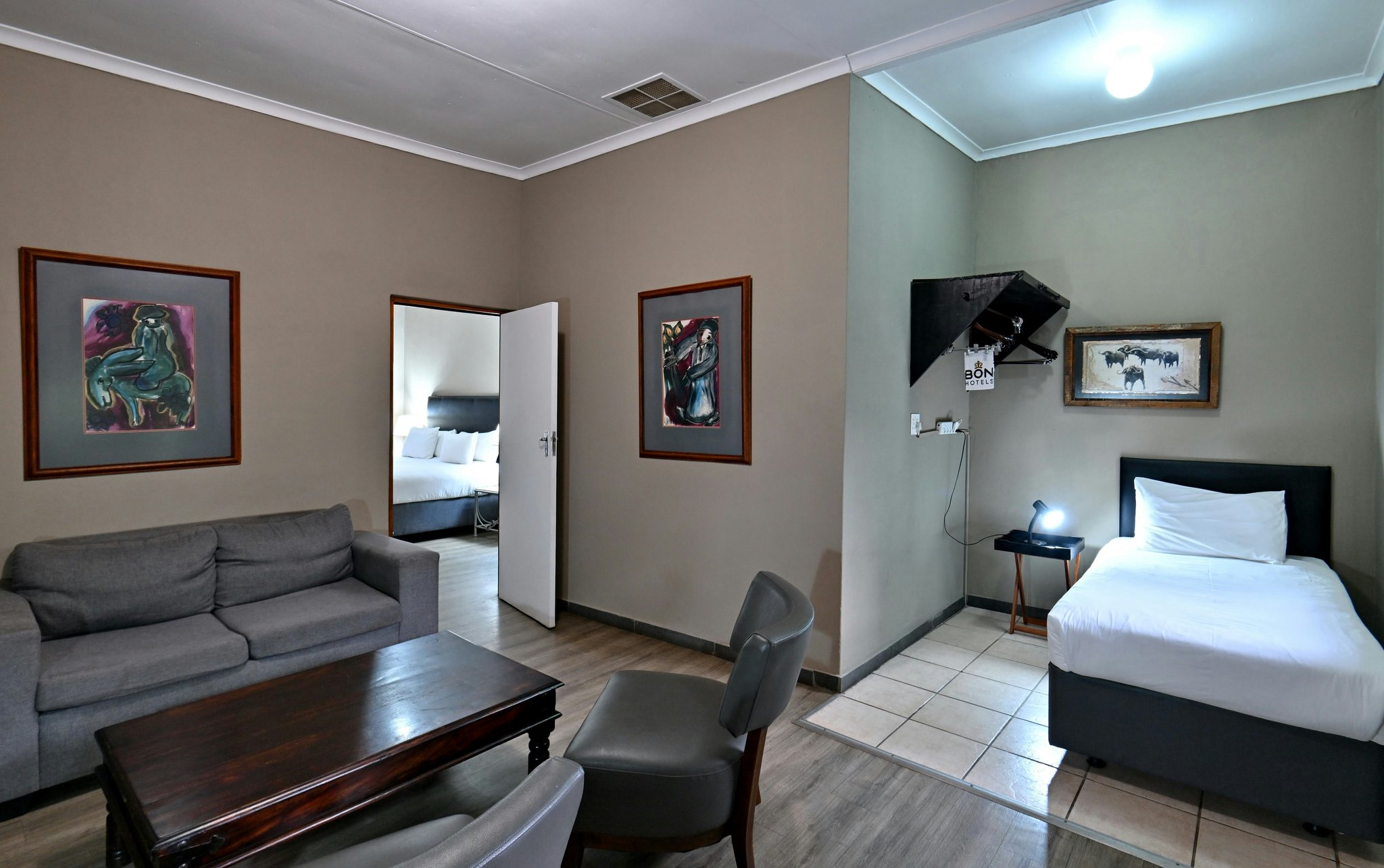 SgpGVYVzkke7ezffvA17A_Room_128_Family_(1)_S
