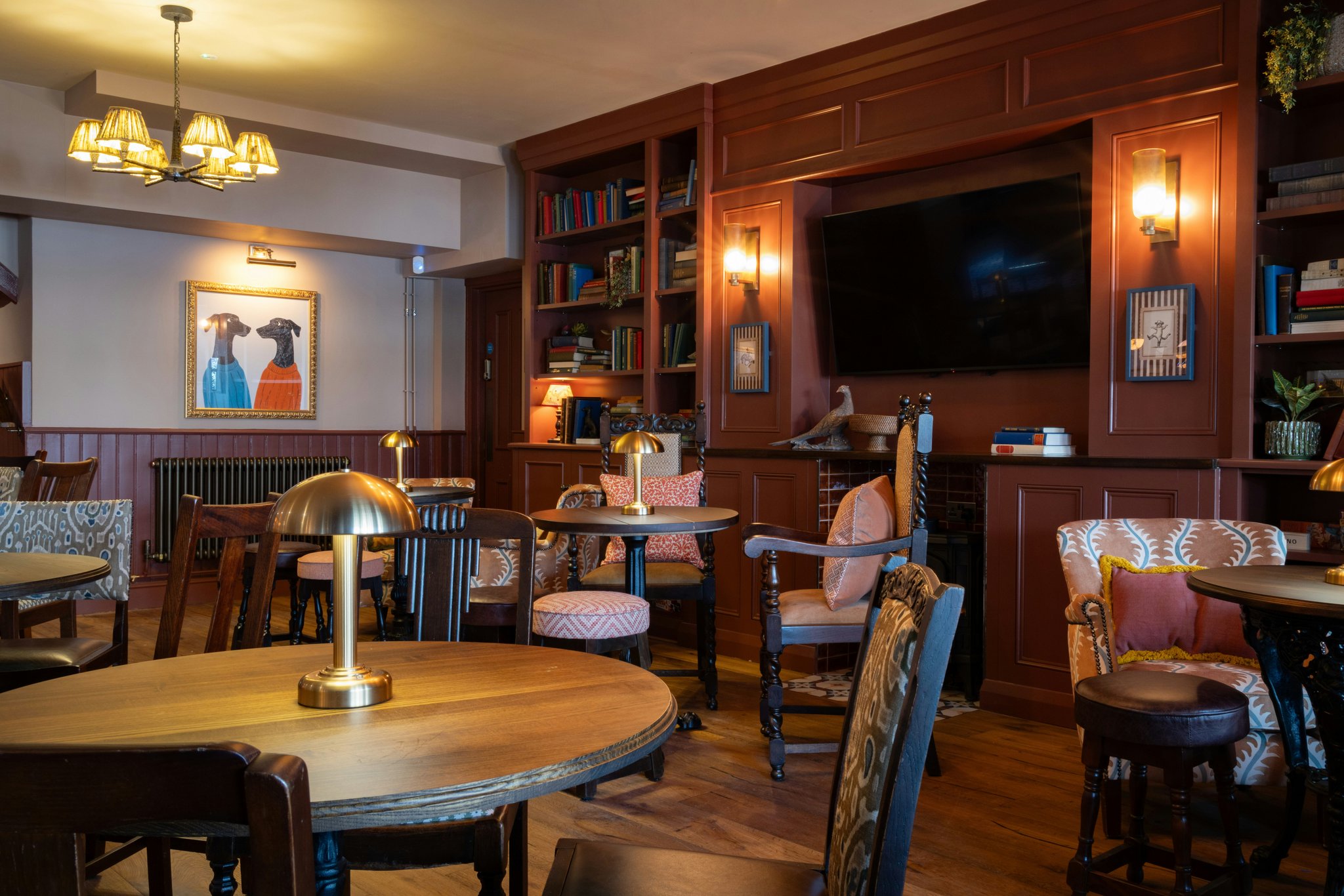 evgofHHG1kSC41MHkf49UQ_Bar_-_Resturant_(14)_S