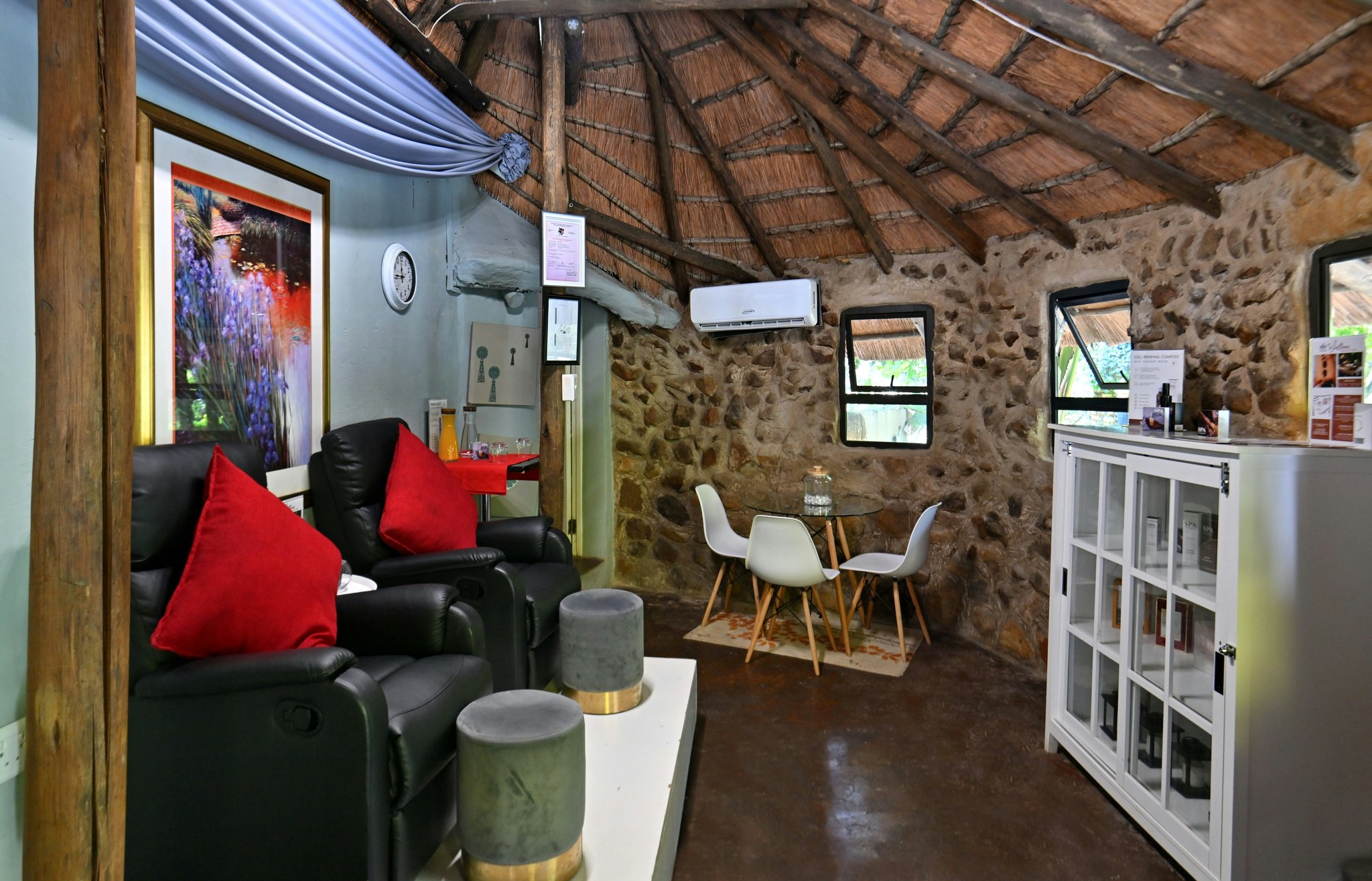O2aV61MDlUmWVbRfUigvtw_Bon_General_Rustenburg_(22)_S