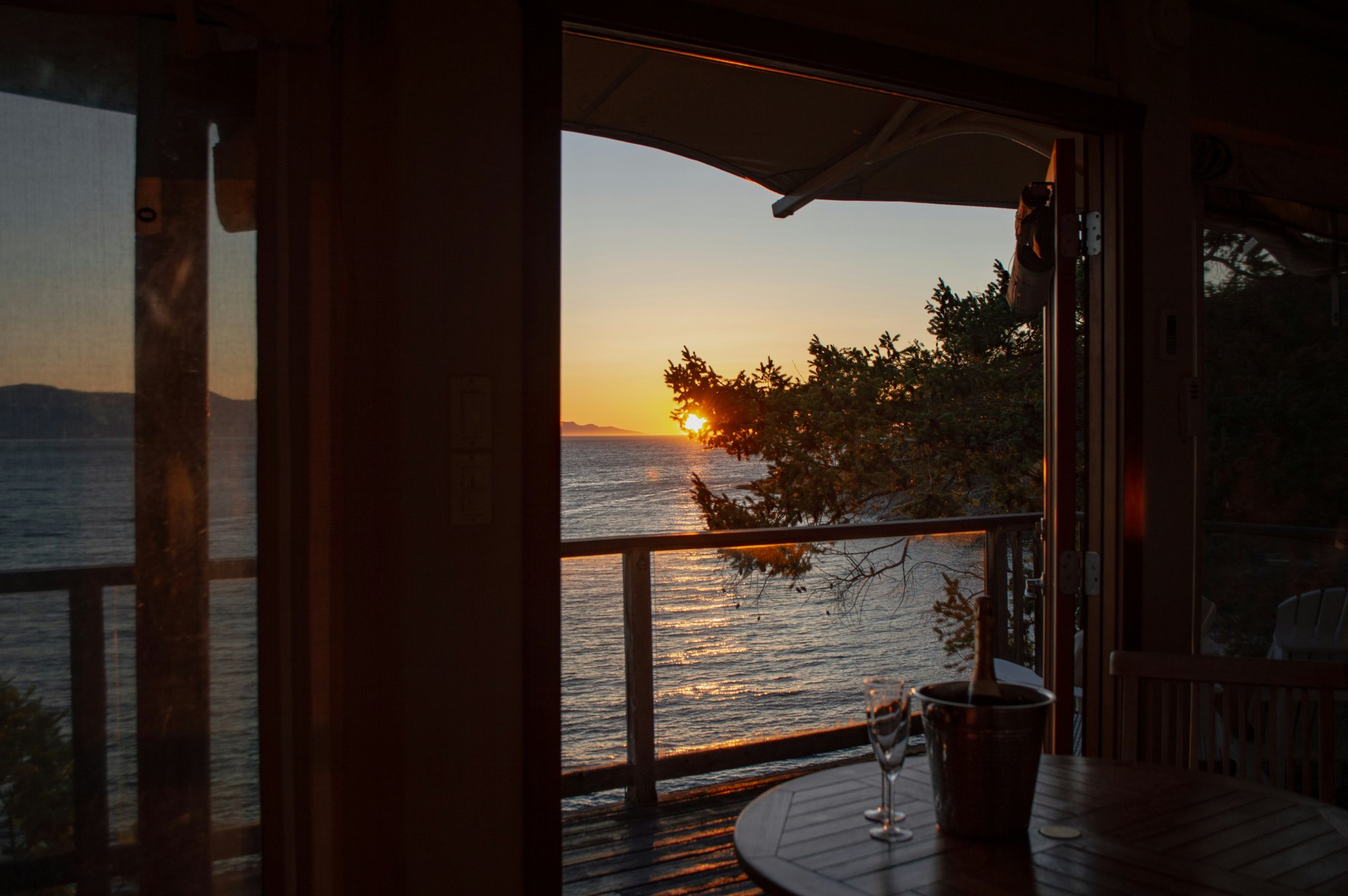 FWzDD7VXkqN413oagSTZQ_Signature_Oceanfront_Tenthouse_(6)_S