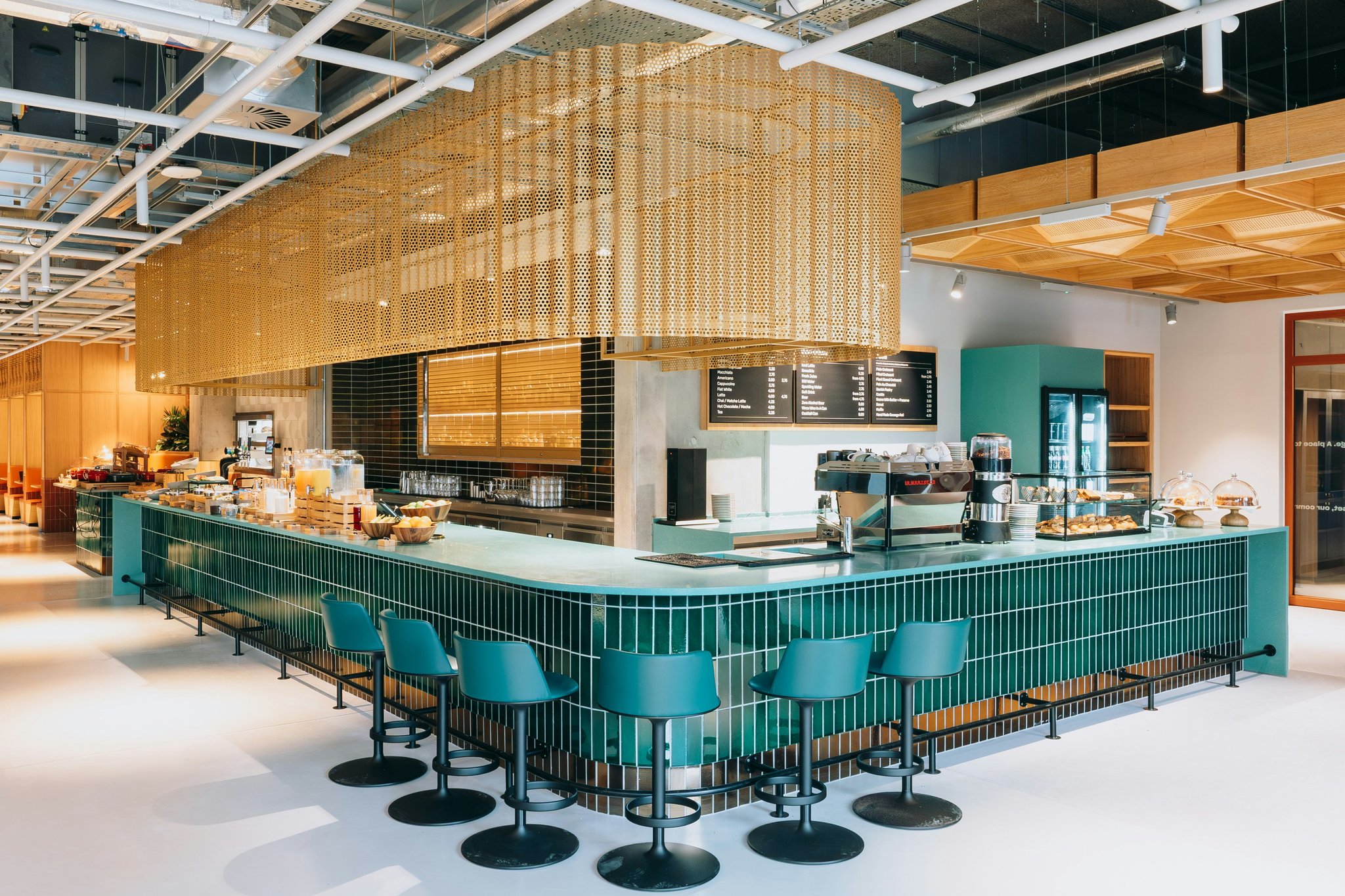 SIHvBxmV2Uafaz9wo39EOw_The_Social_Hub_Glasgow_interior_-__S