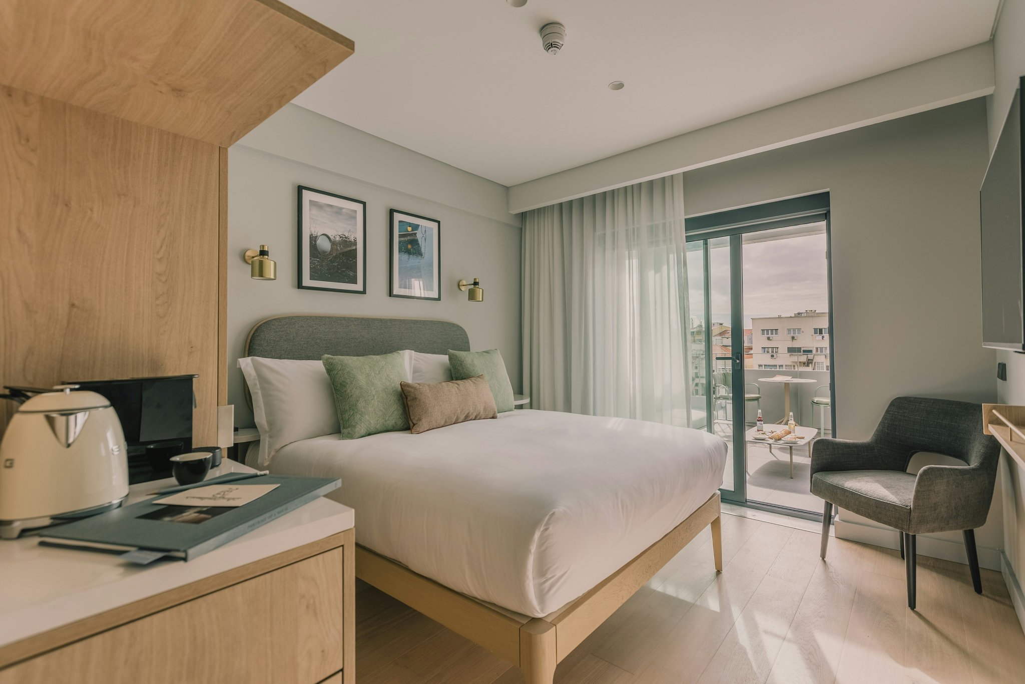 Y6zIBGkiGEmzP79keaKj0A_Terrace_Room-_S