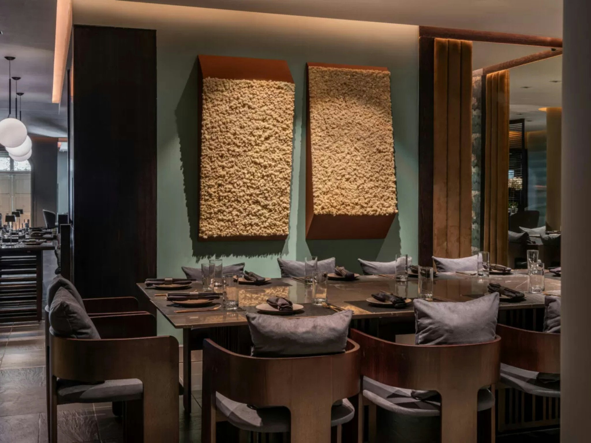 v6G4vSGwk0Ob3iWbajcwJw_Zest_Restaurant_(2)_S