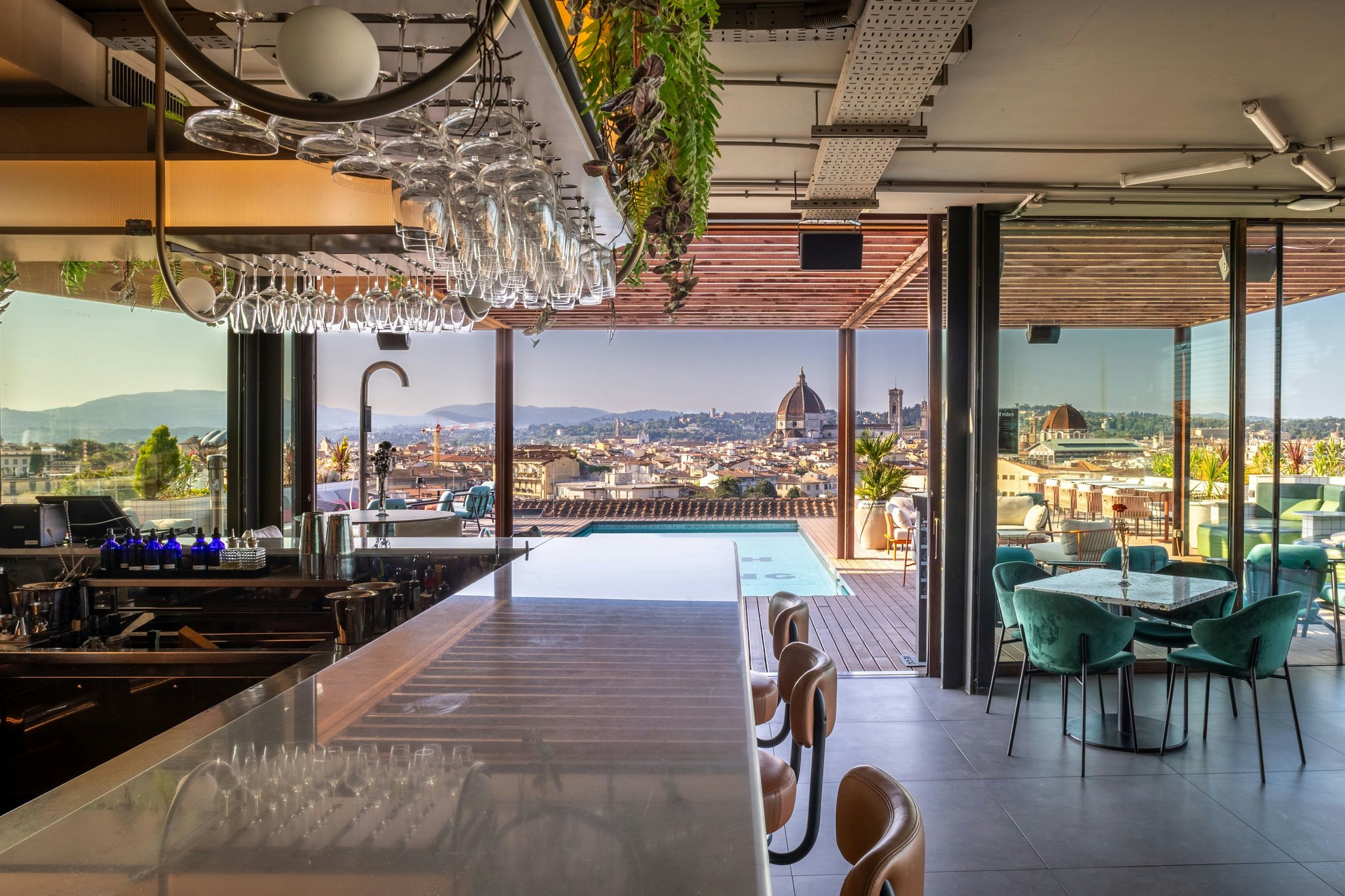 HXeoFW2Pg0CEZOsU0yZxjA_The_Social_Hub_Florence_Lavagnini__S