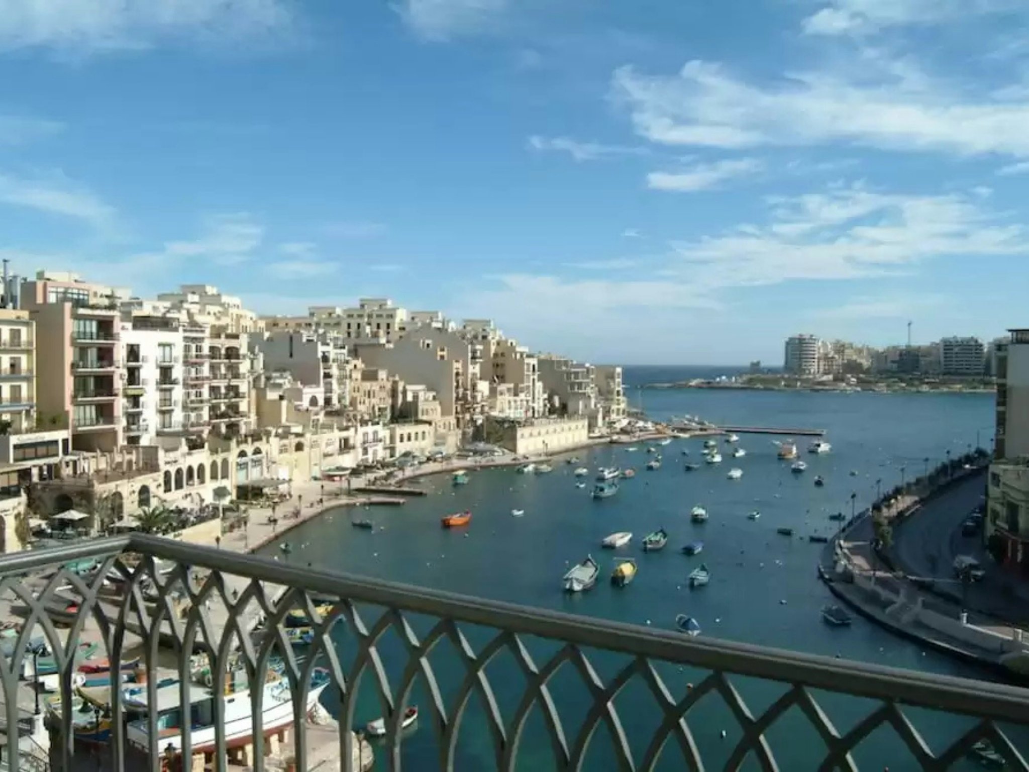 A2fhNc42OEmTJ3Qm6y1cXw_Junior_Suite_Sea_View_(7)_S