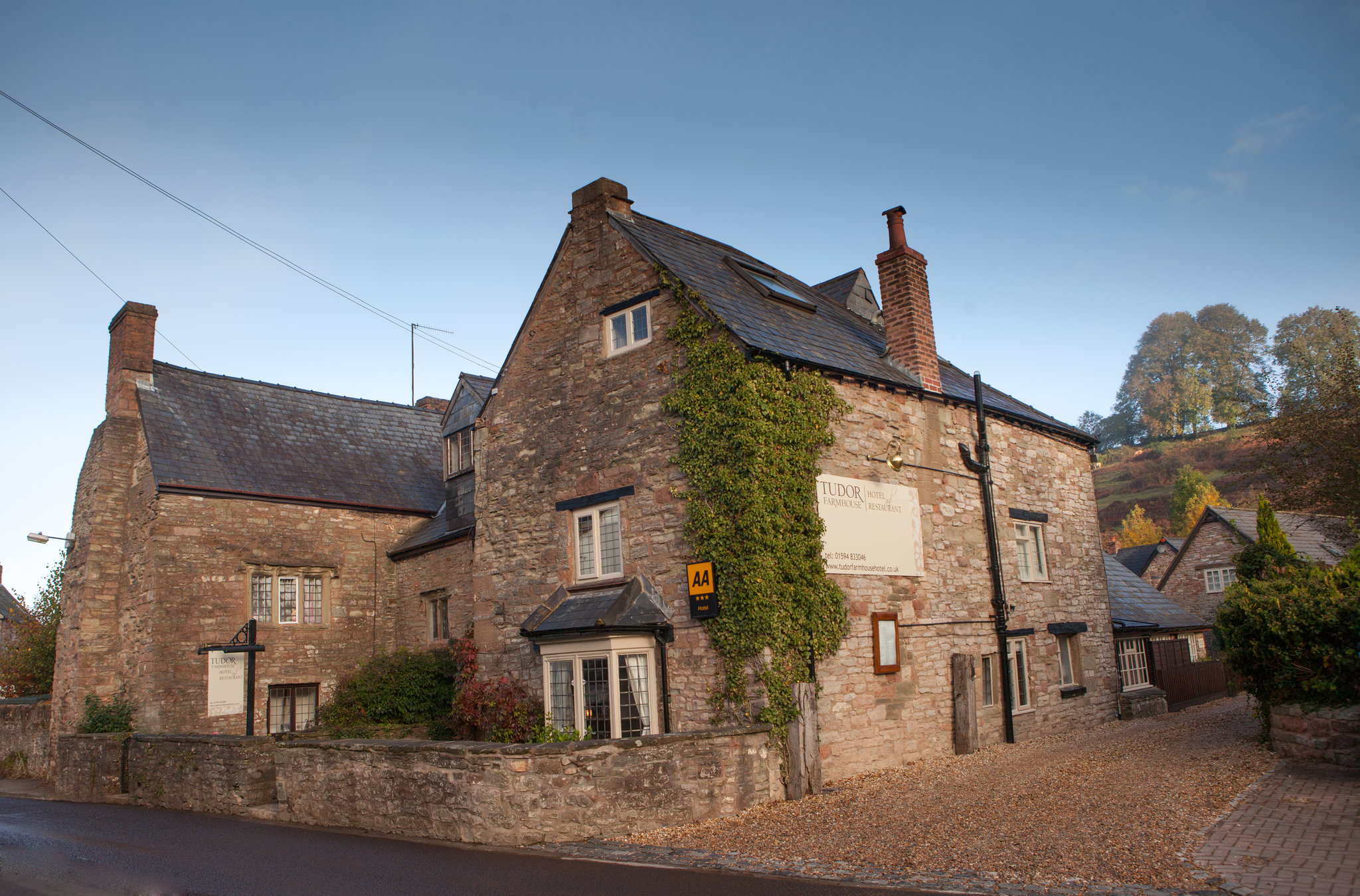Exterior_S