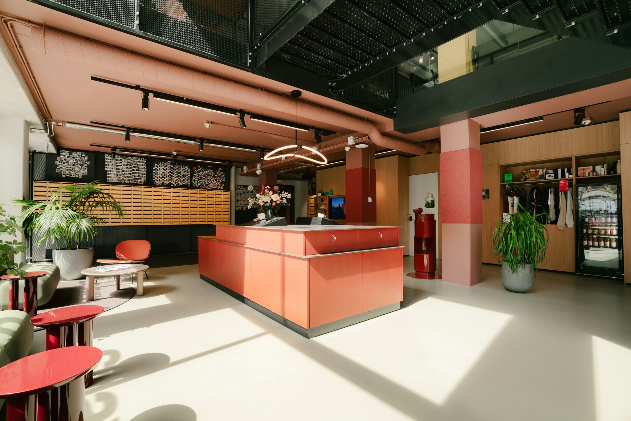 quGDsy5gG0aRefYFkcu4tw_Eindhoven_Lobby_2026_S