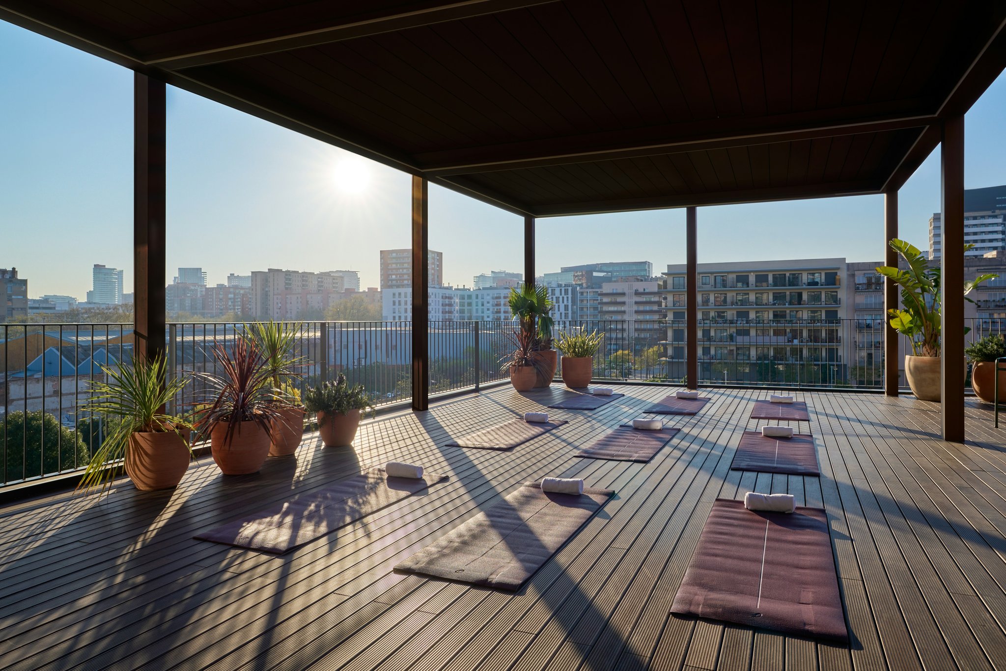qdVibLDkEyHuFkbAoSbqA_Barcelona_Interior_Terrace_3rd-floo_S