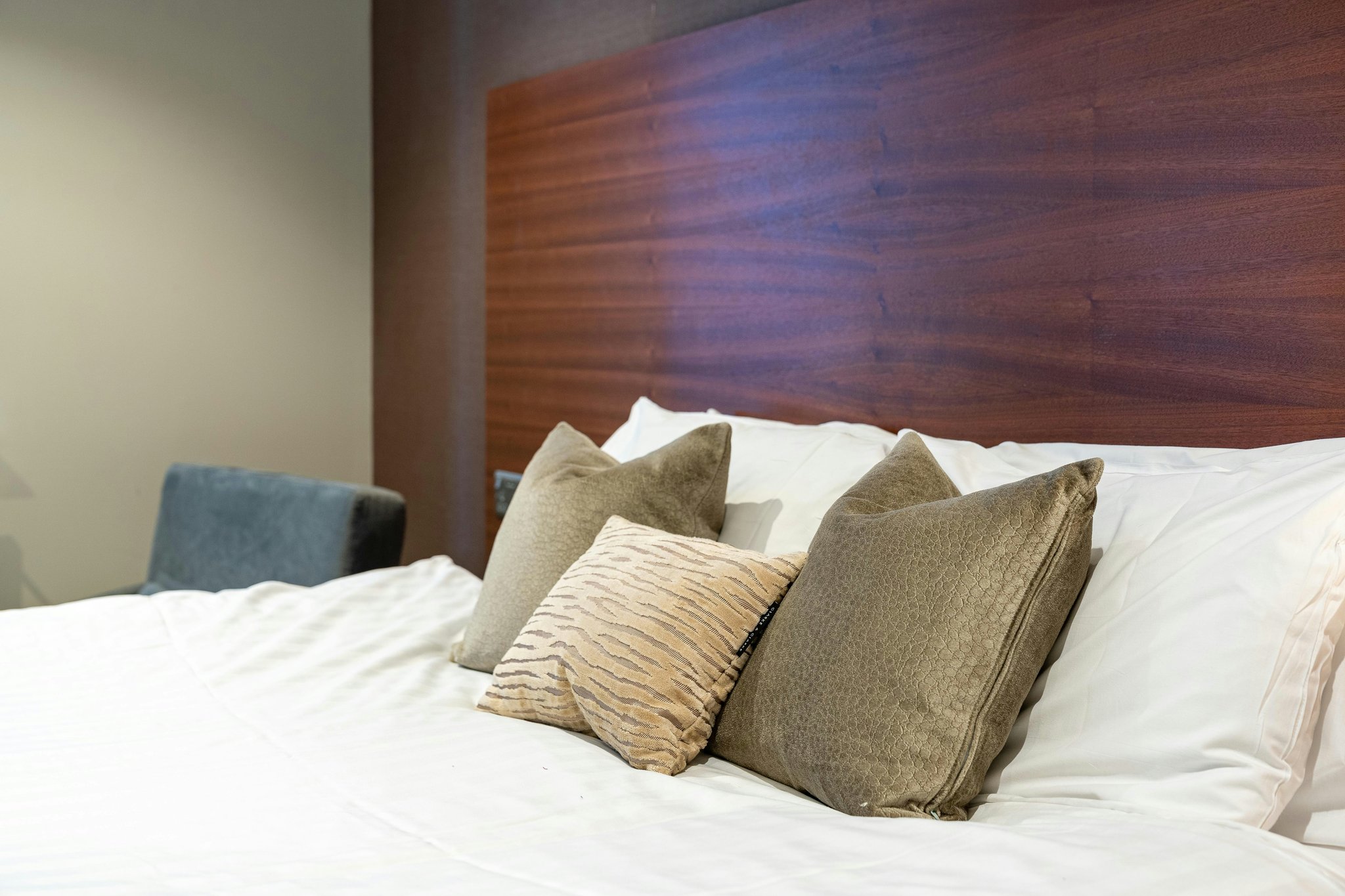 Vbm6GWVrf0OReSe4G2wRdg_bed_FAM_one_bed_S