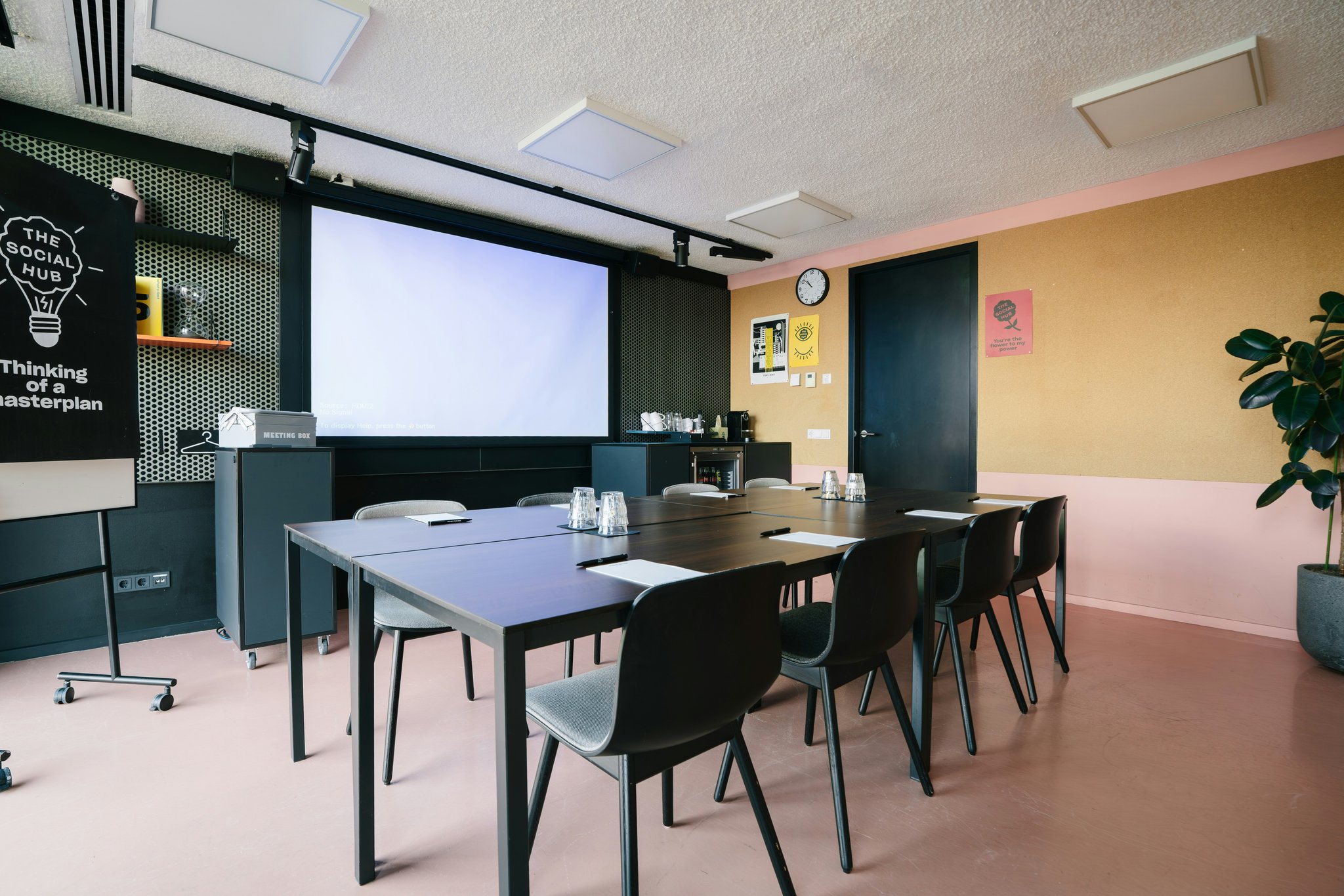 QIIuNR81EK9b0aPckAaPA_Eindhoven_MeetingsandEvents_2026_S