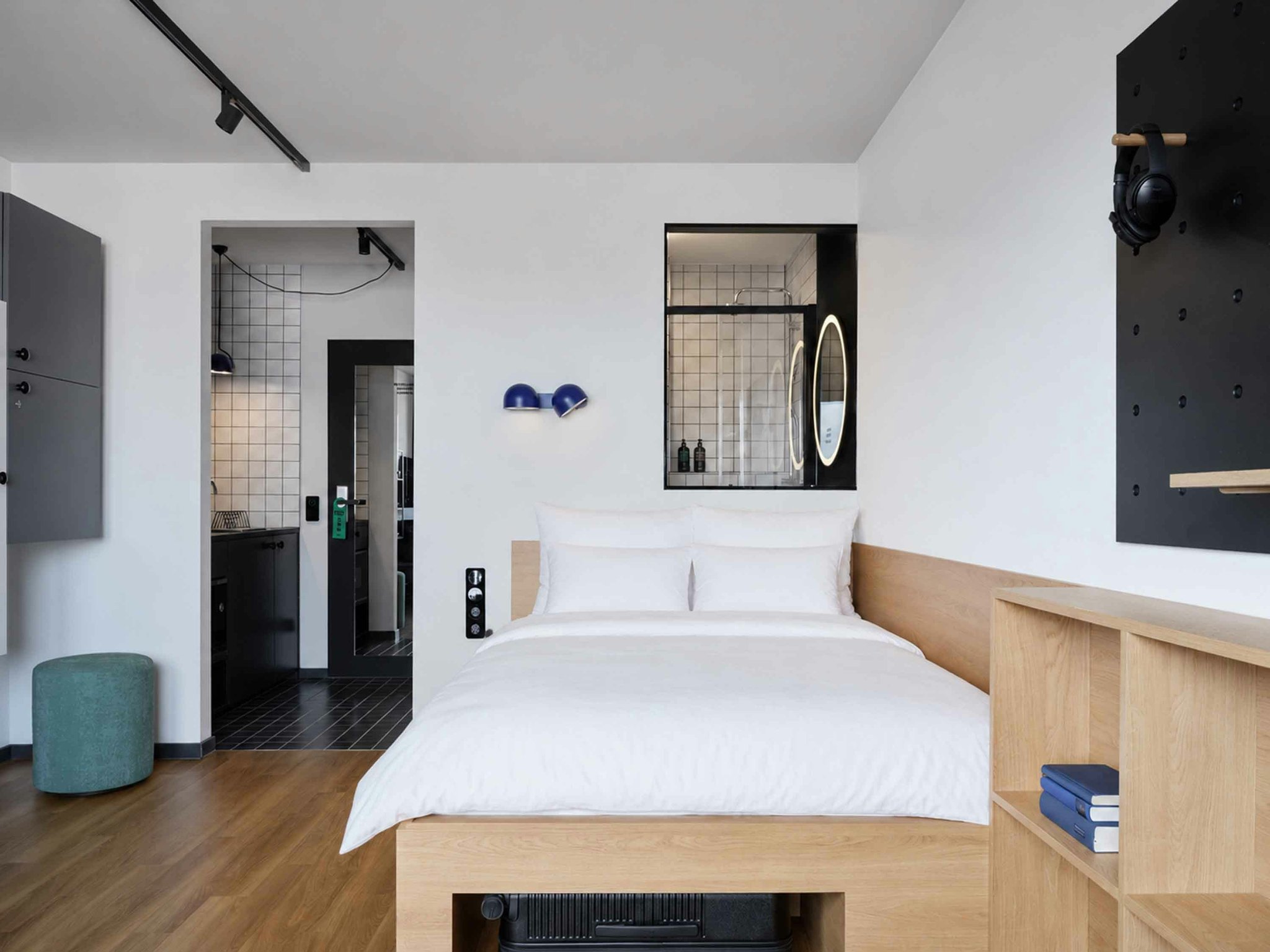 RMJlCnb4l0u3PS8ckkXs7g_Apartment_with_Queen_Bed_and_Kitch_S