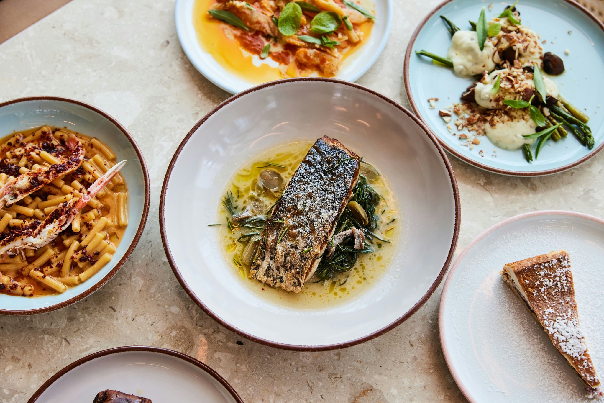 VsxSOKk5UUO8fRWd9UmYMQ_The_Social_Hub_Rome_Food_Dinner_S
