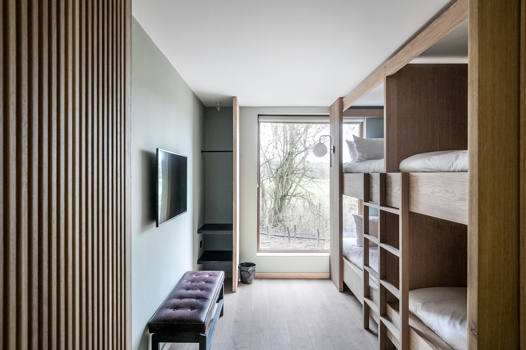 turocpVSG0GuaoXx6dmFaQ_Bunk_Room-00_S