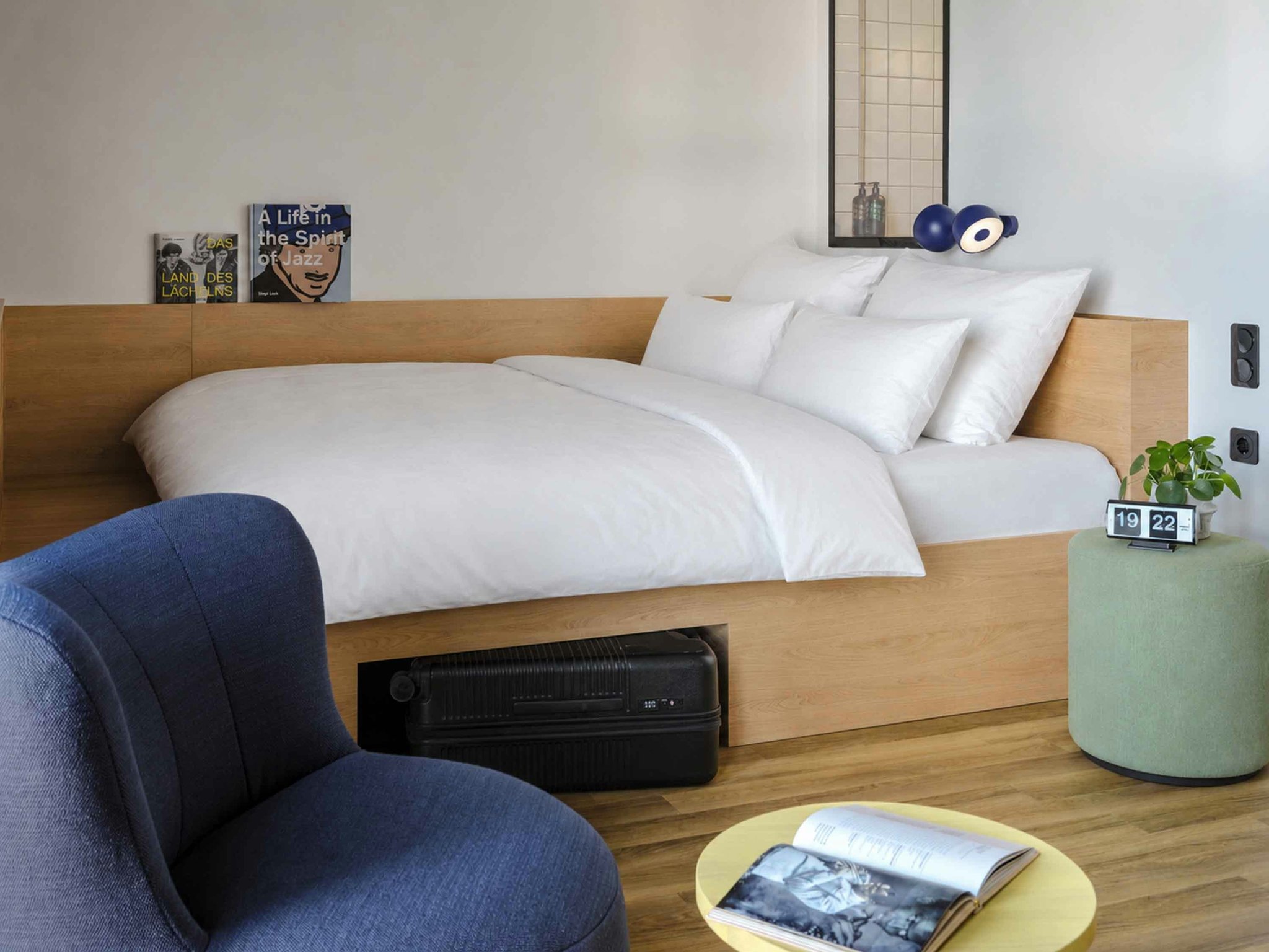 9DHEs0Wm70qX59aNkiV41A_Apartment_with_King_Bed_and_Kitche_S